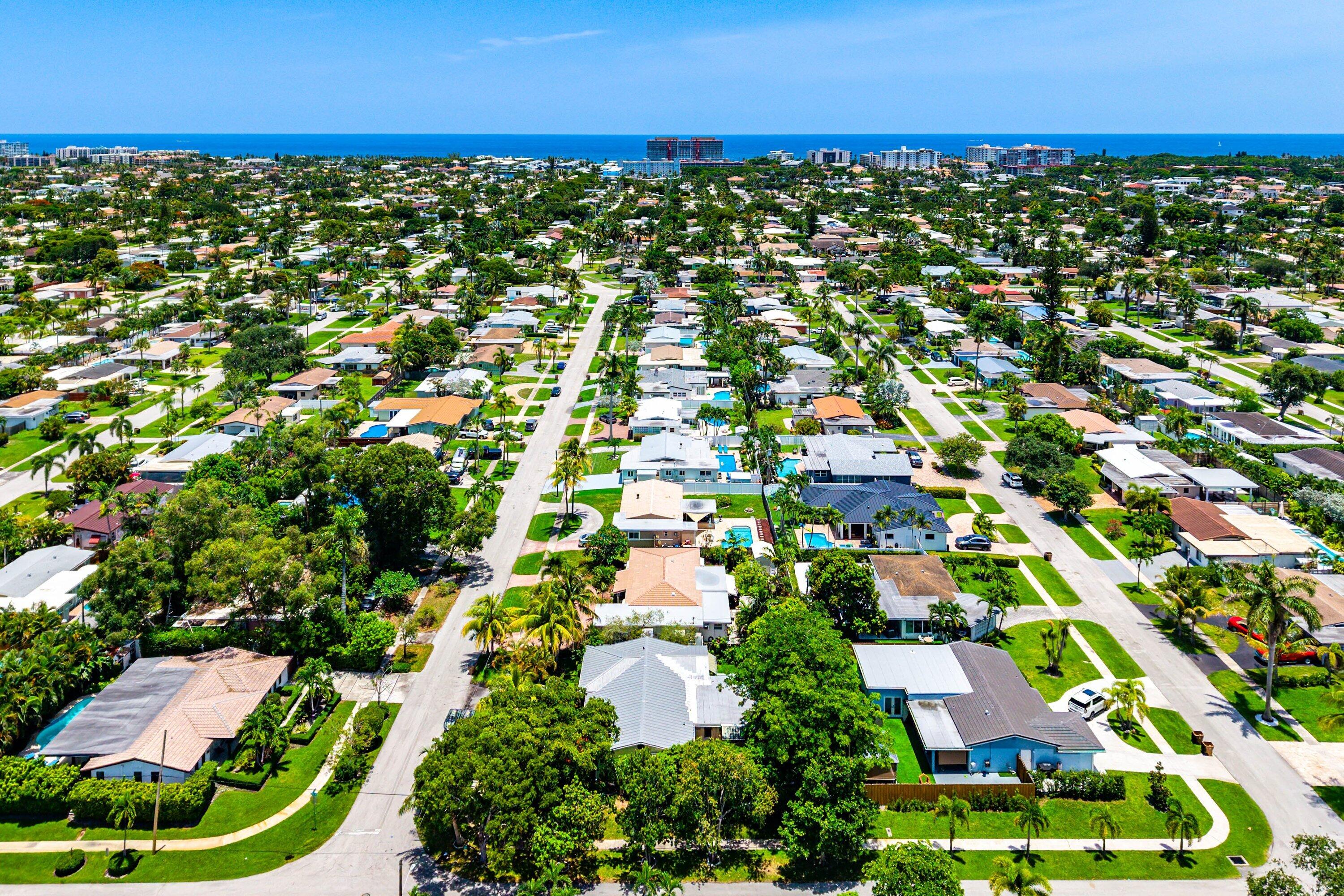 904 SE 15th, Deerfield Beach FL 33441