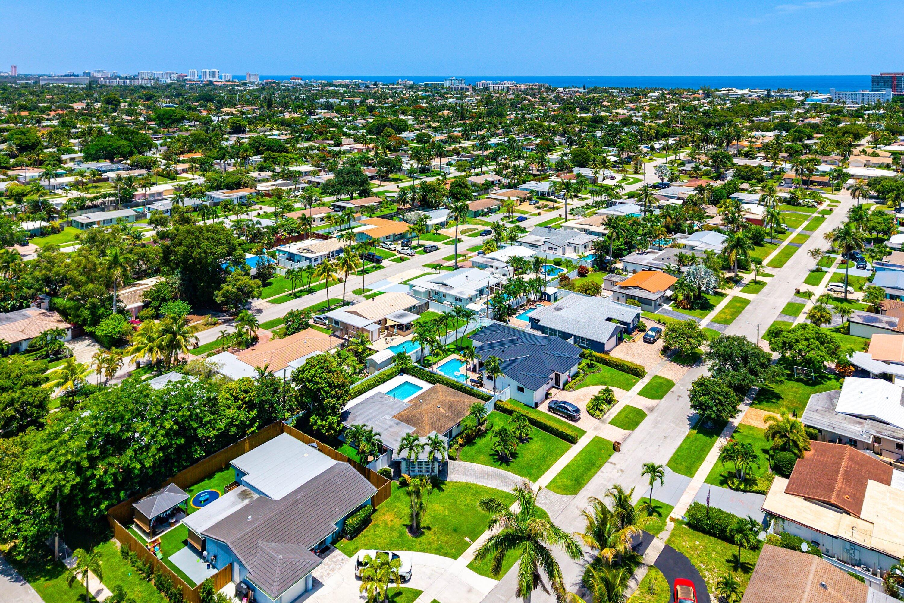 904 SE 15th, Deerfield Beach FL 33441