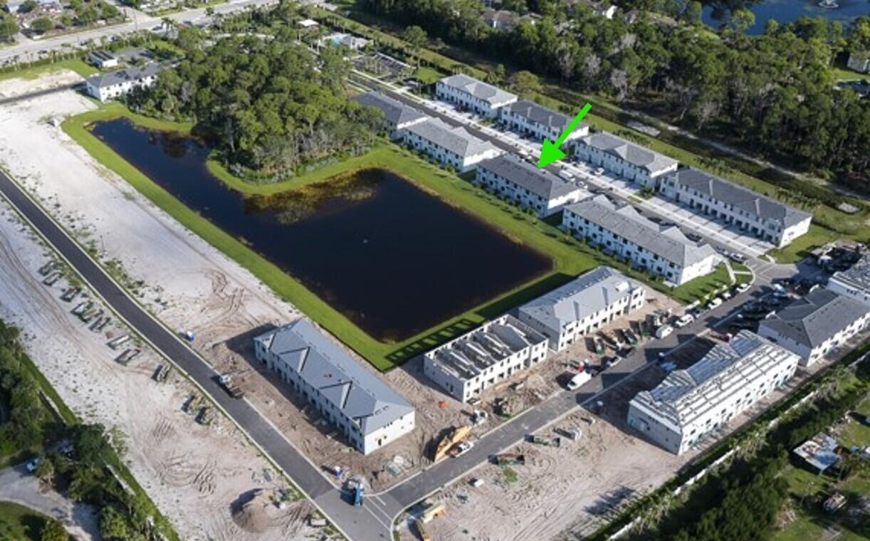 4250 Efendi #Latitude 53-30, Lantana FL 33462