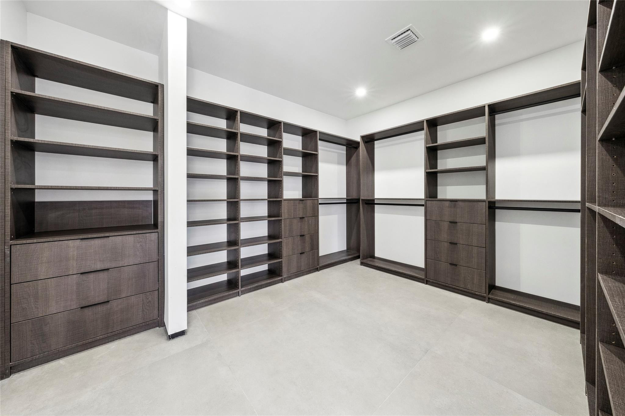 3320 NE 17TH, Fort Lauderdale FL 33305