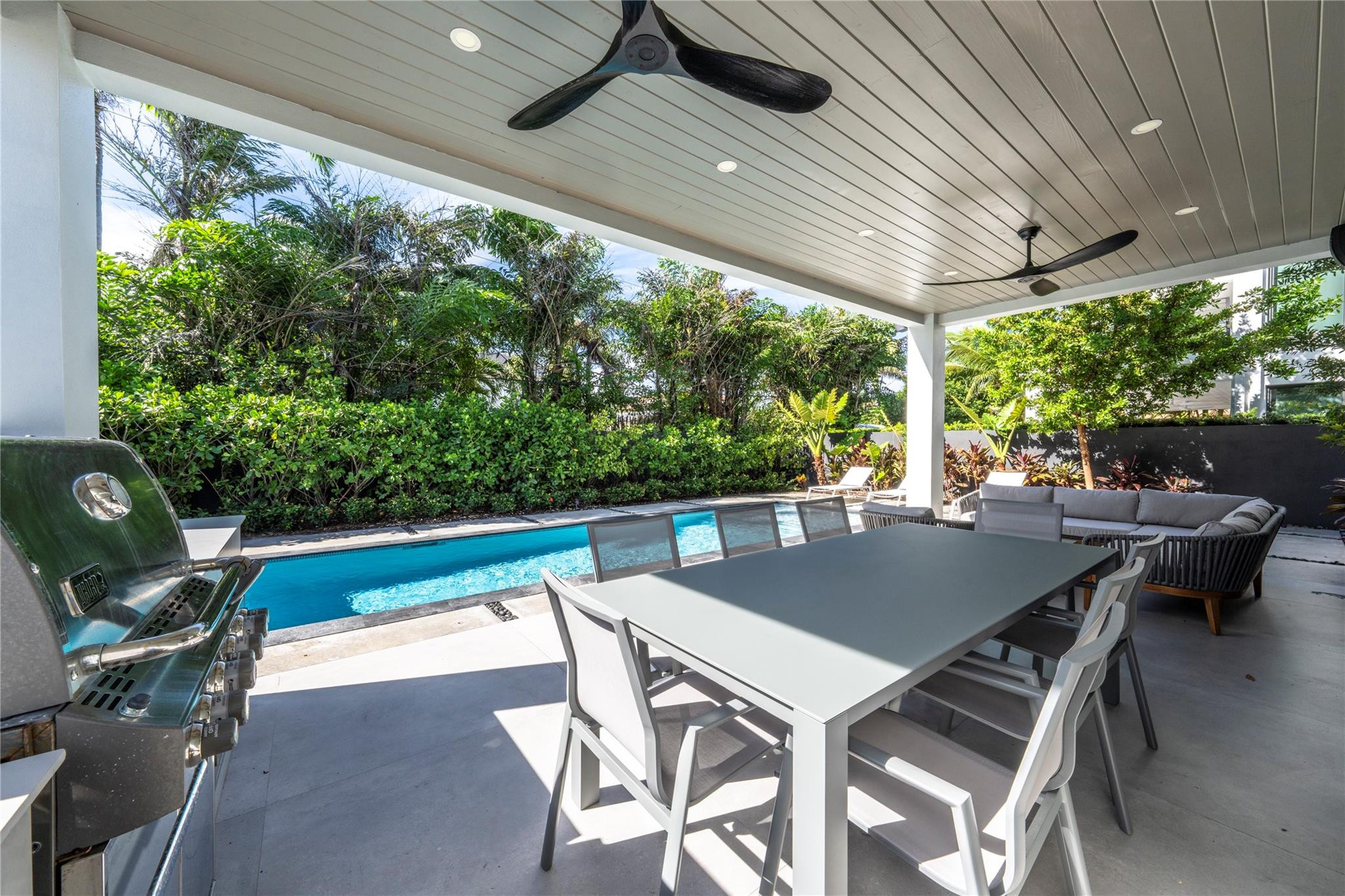 3320 NE 17TH, Fort Lauderdale FL 33305