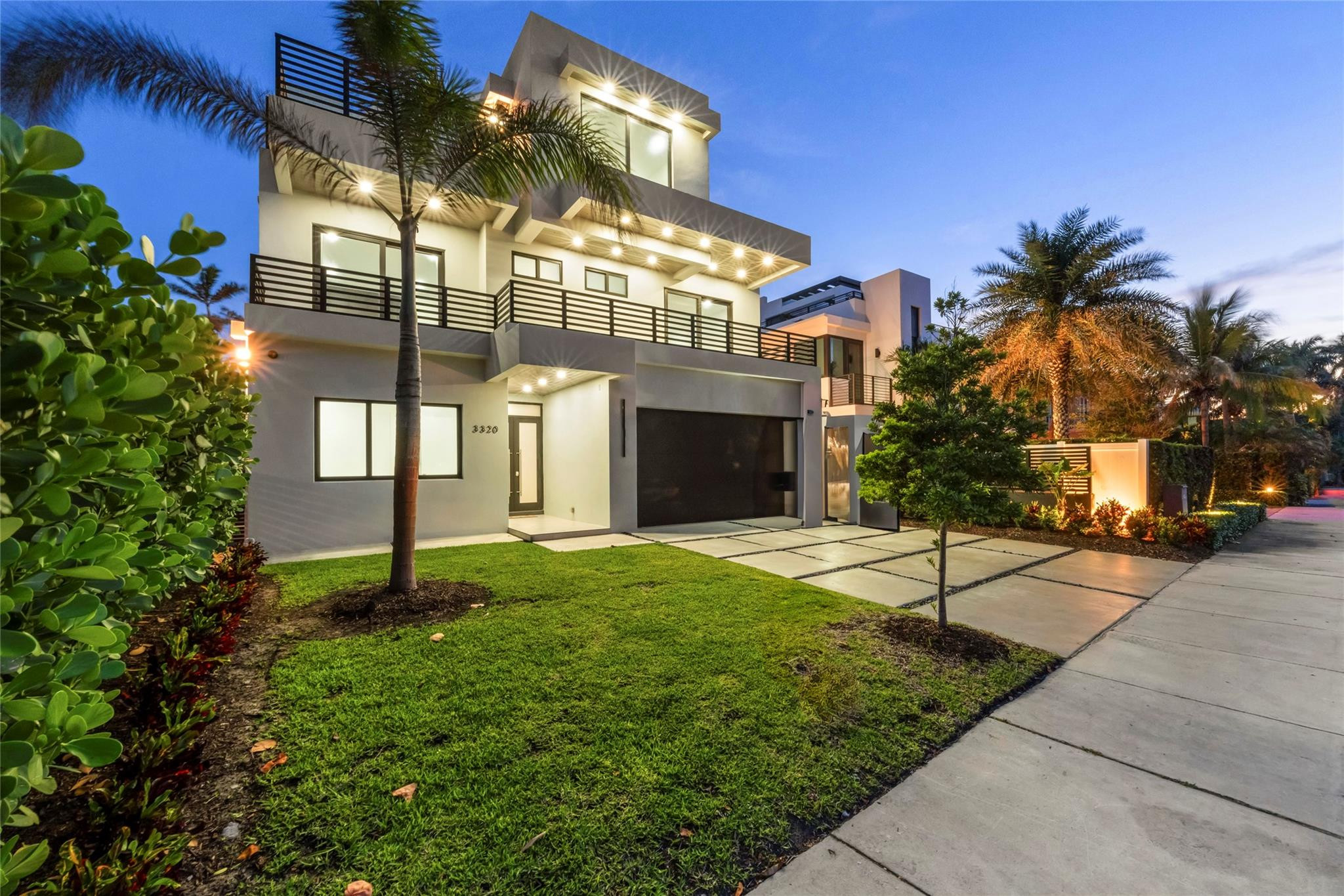 3320 NE 17TH, Fort Lauderdale FL 33305
