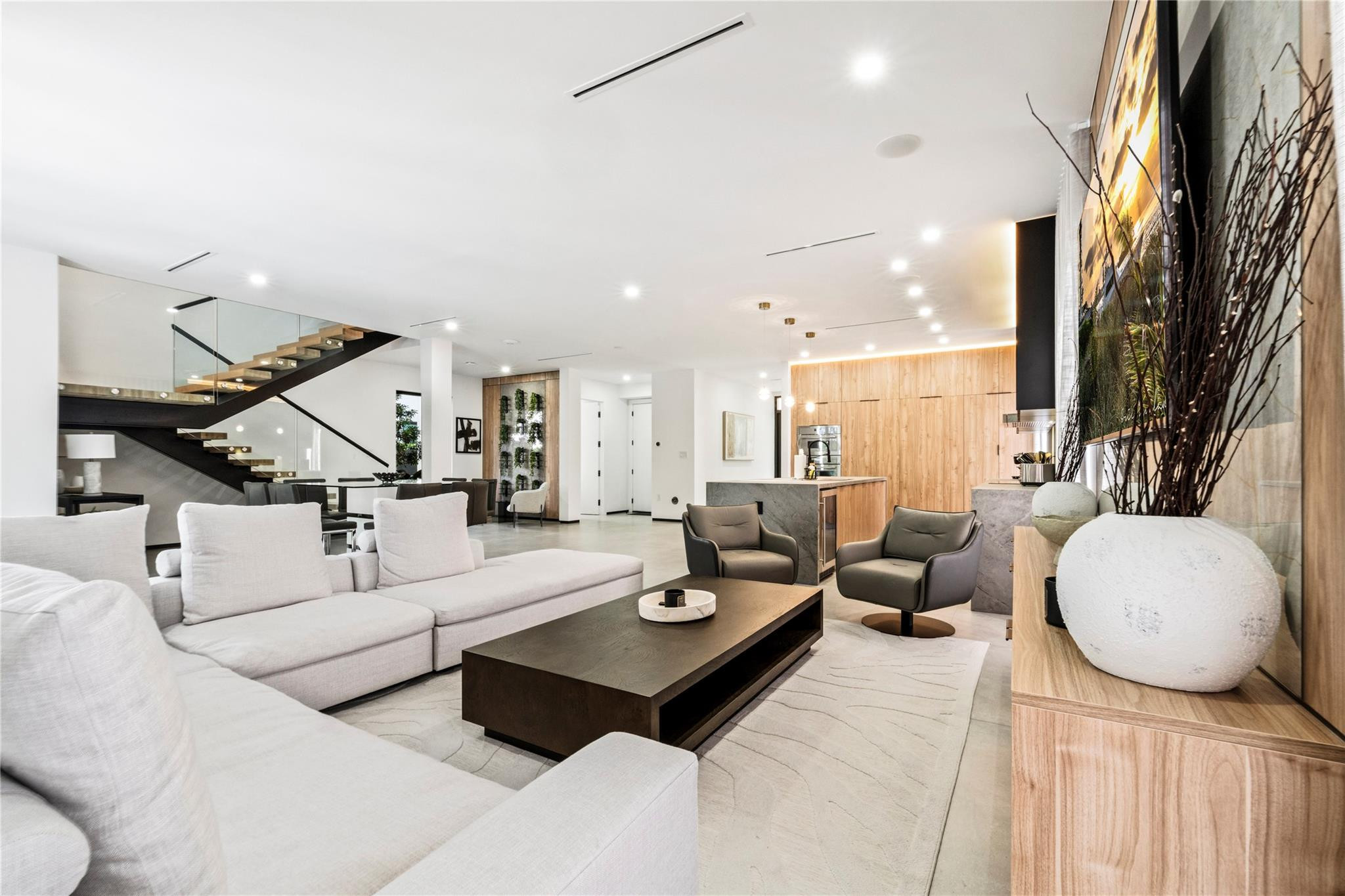 3320 NE 17TH, Fort Lauderdale FL 33305
