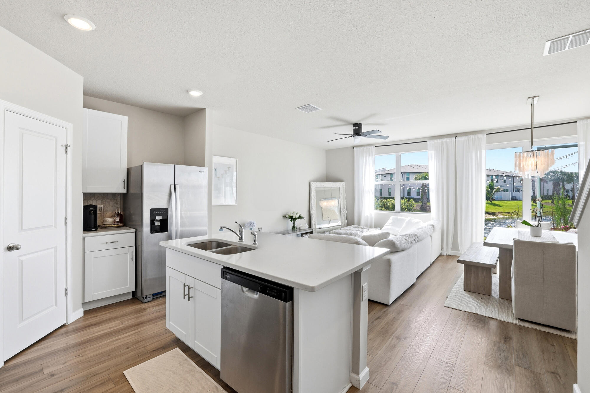 5650 Enclave, Mangonia Park FL 33407