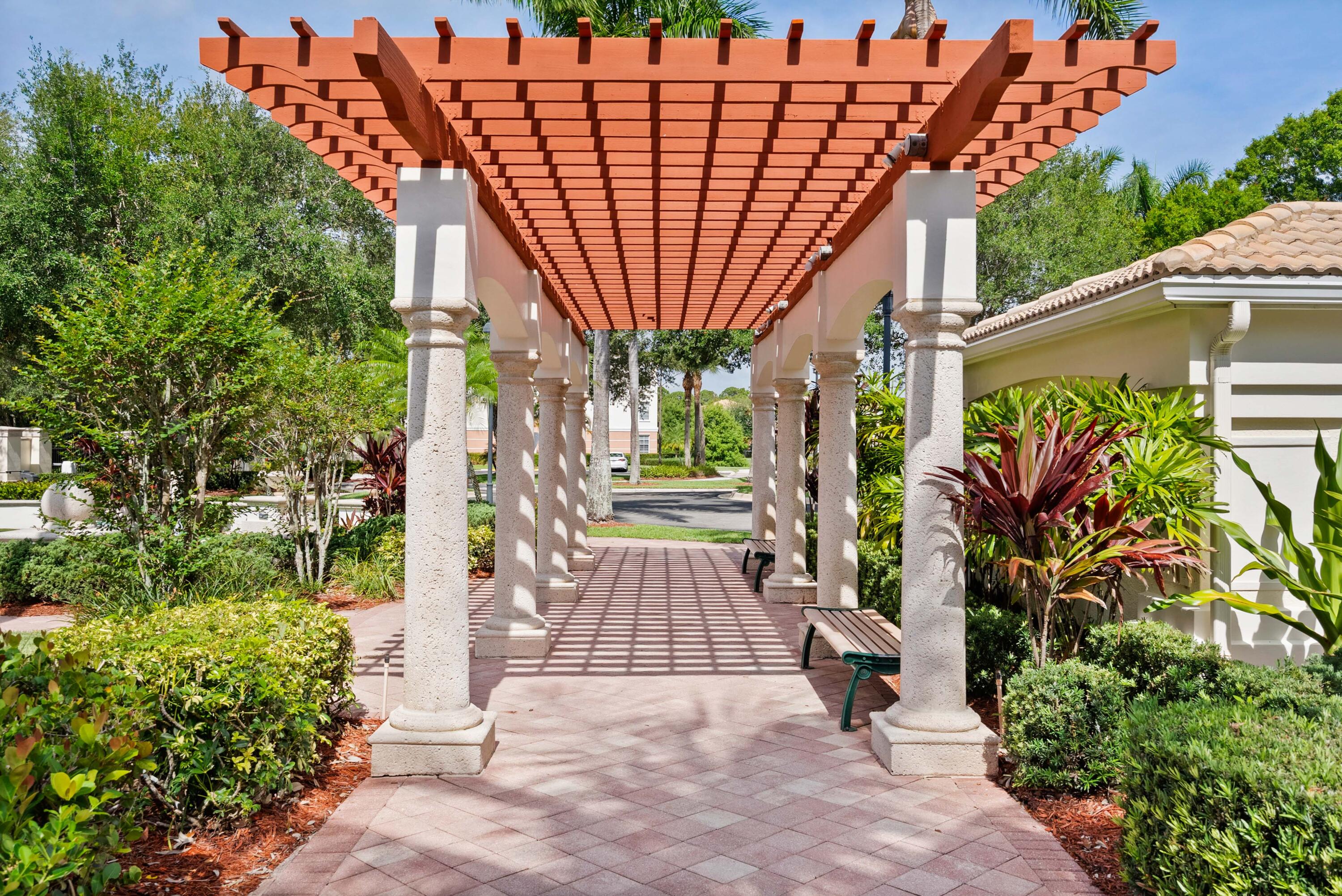 3303 Myrtlewood, Palm Beach Gardens FL 33418