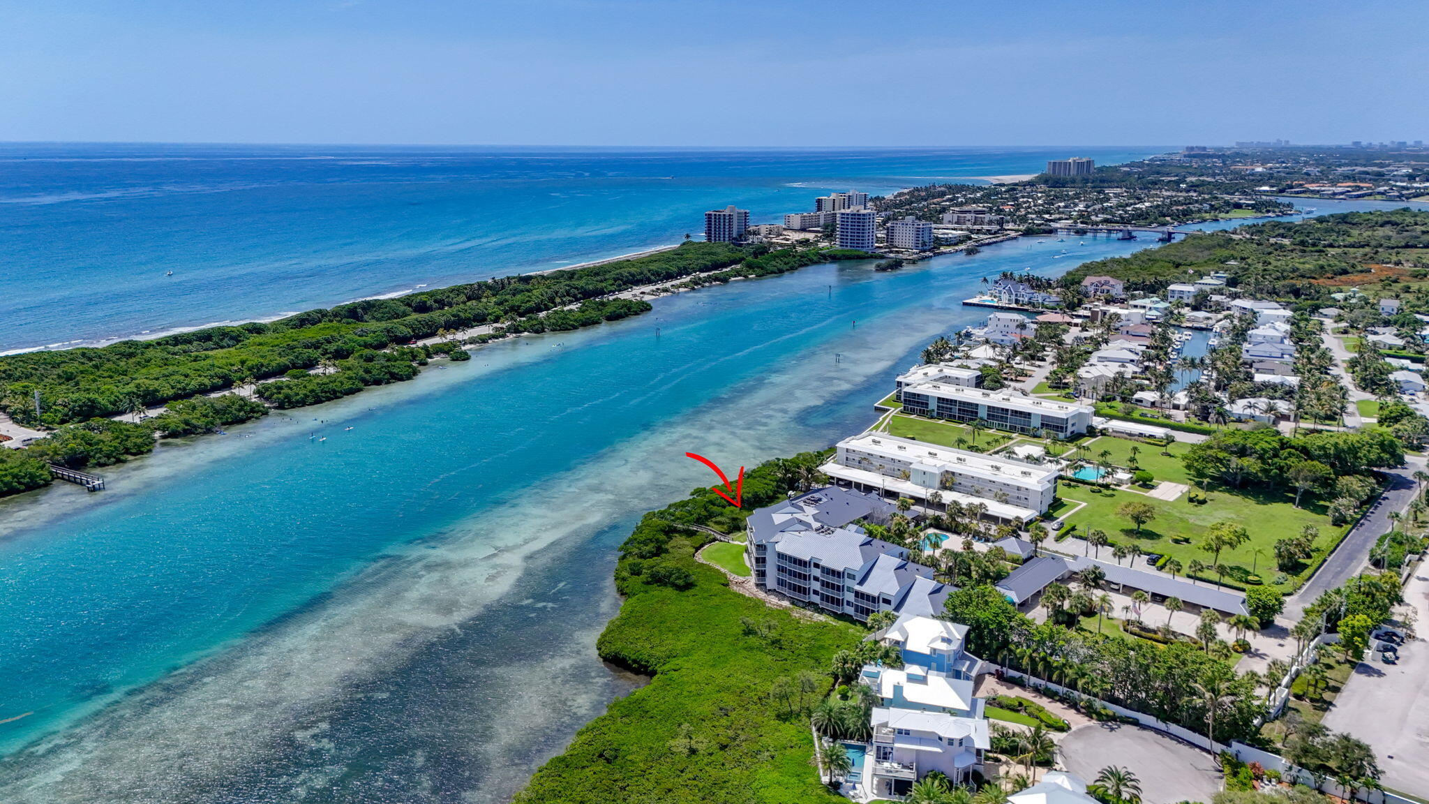 200 Waterway #206, Tequesta FL 33469