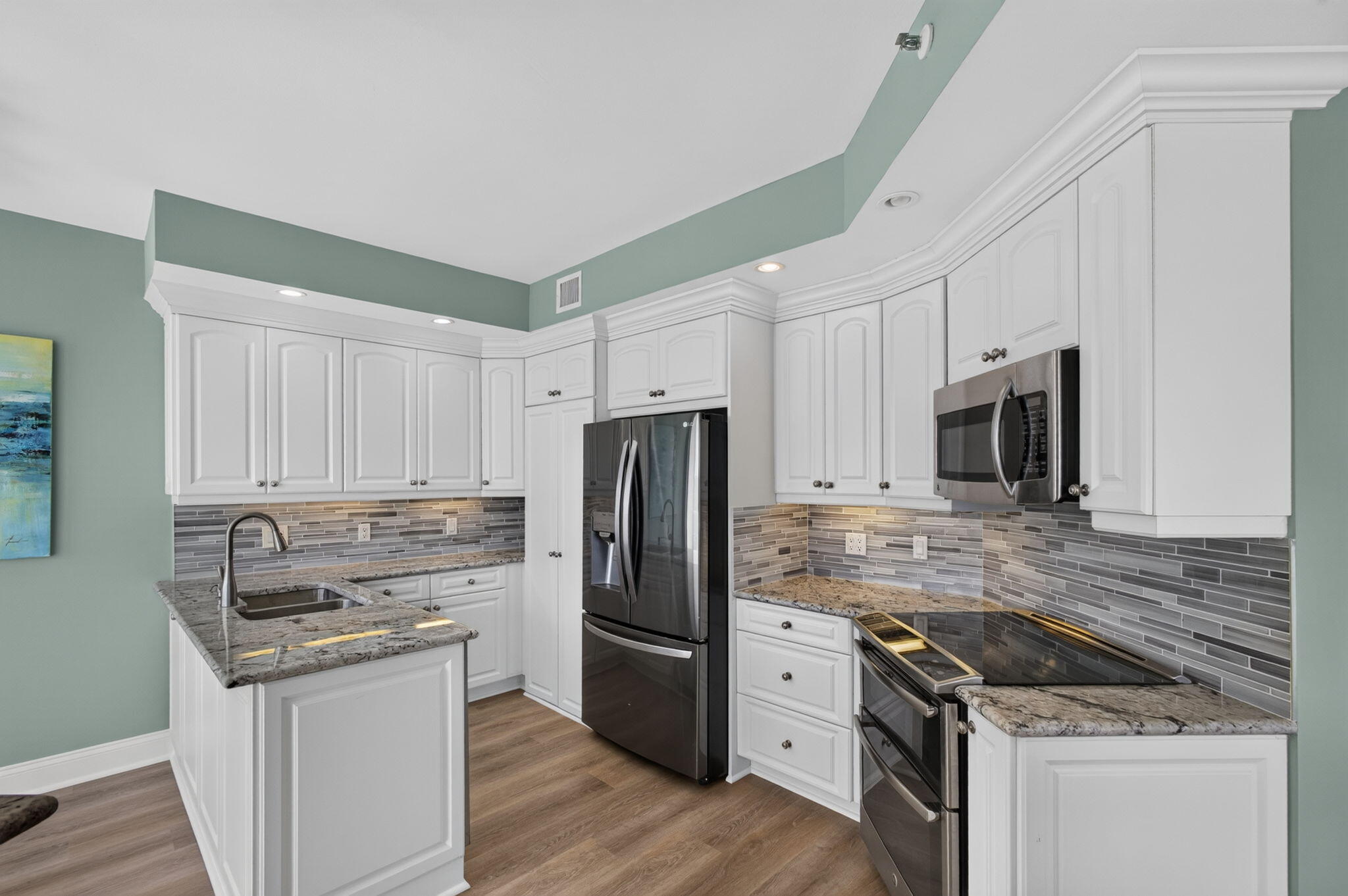 200 Waterway #206, Tequesta FL 33469