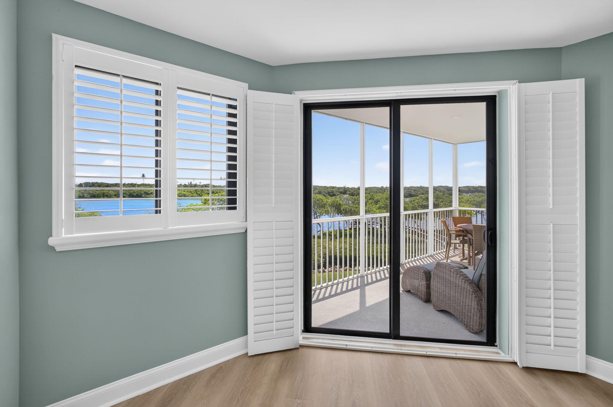 200 Waterway #206, Tequesta FL 33469