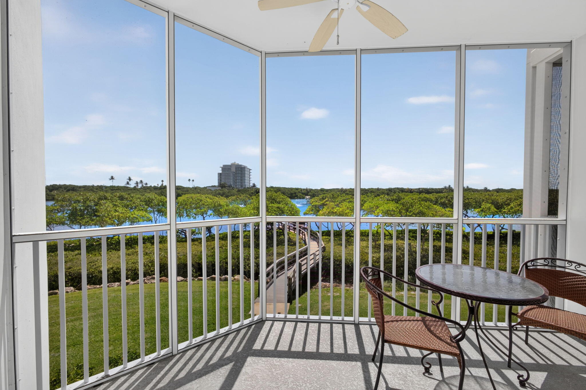 200 Waterway #206, Tequesta FL 33469