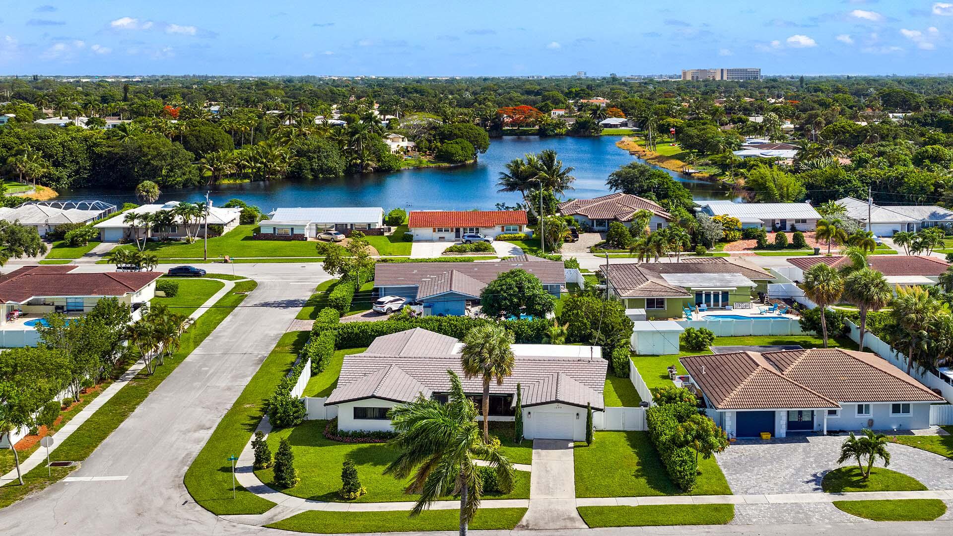 1099 SW 12th, Boca Raton FL 33486