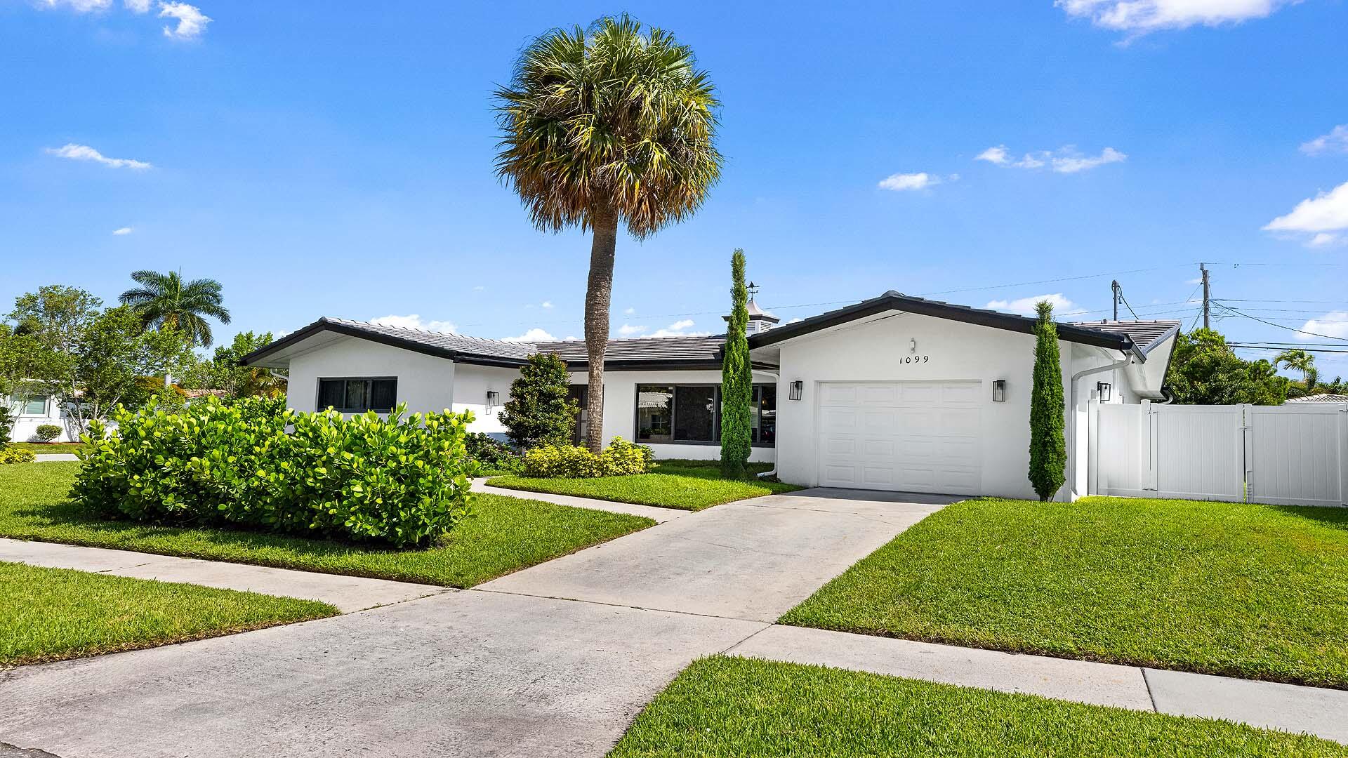 1099 SW 12th, Boca Raton FL 33486