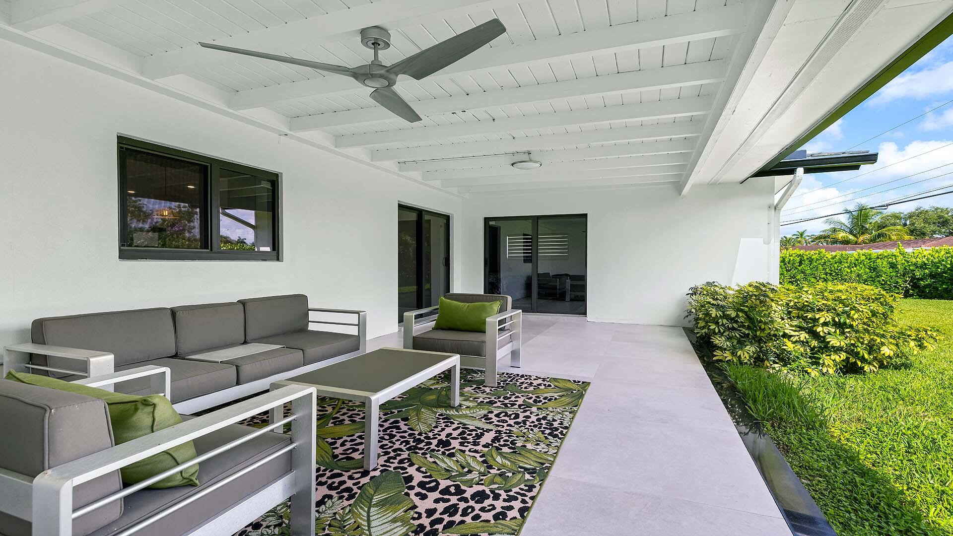 1099 SW 12th, Boca Raton FL 33486