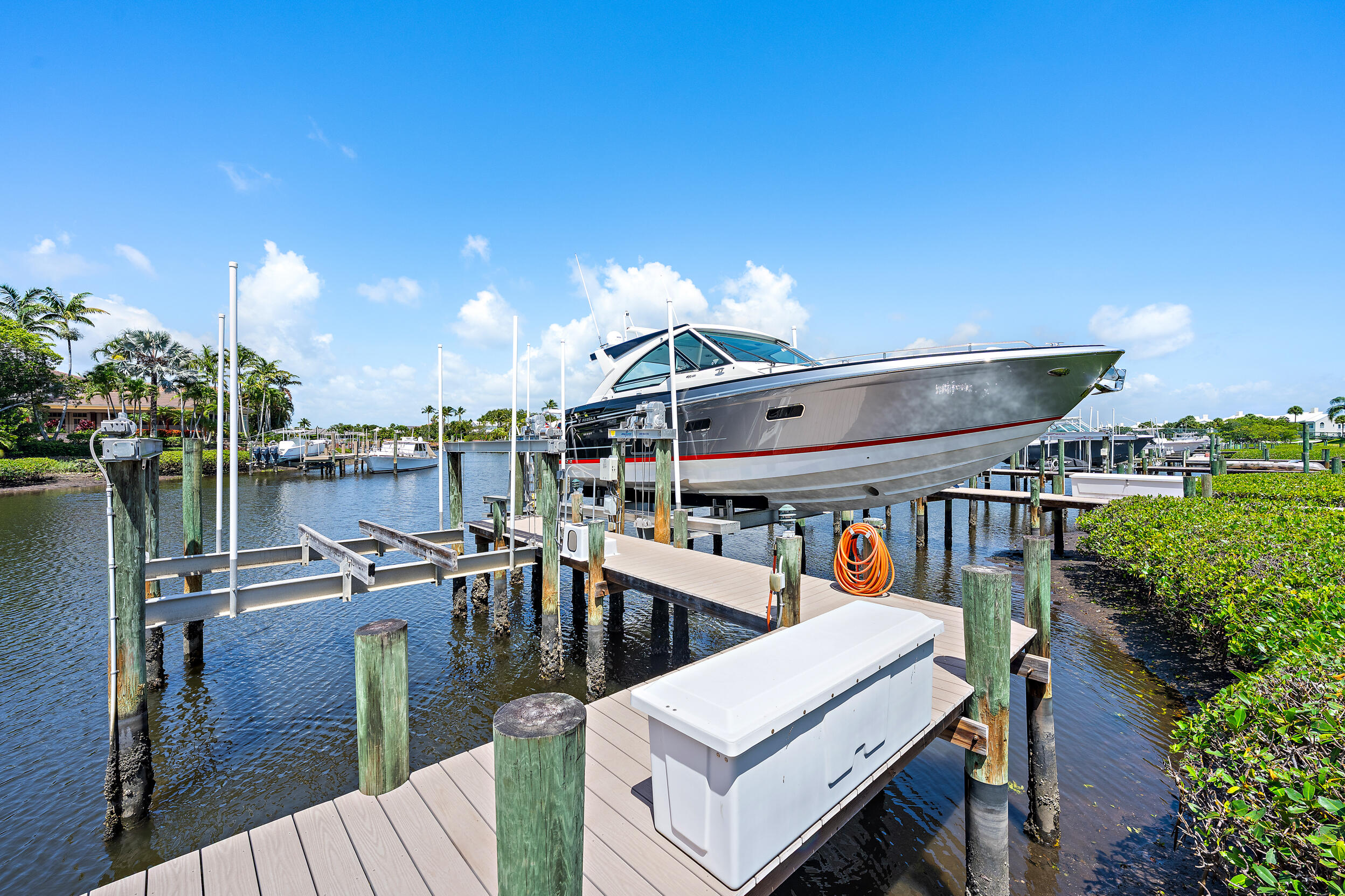 301 Captains, Jupiter FL 33477
