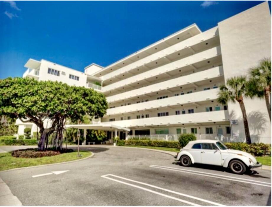 33 S OCEAN #501, Palm Beach Shores FL 33404