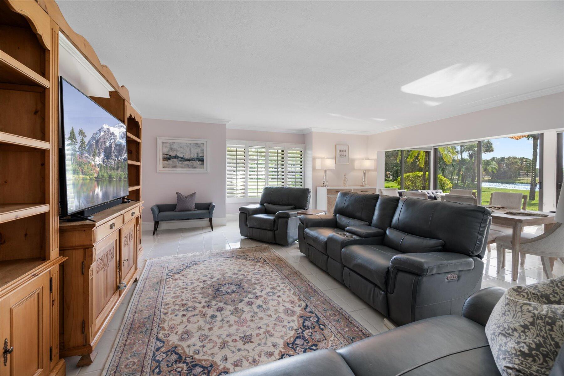 13400 POLO #102, Wellington FL 33414