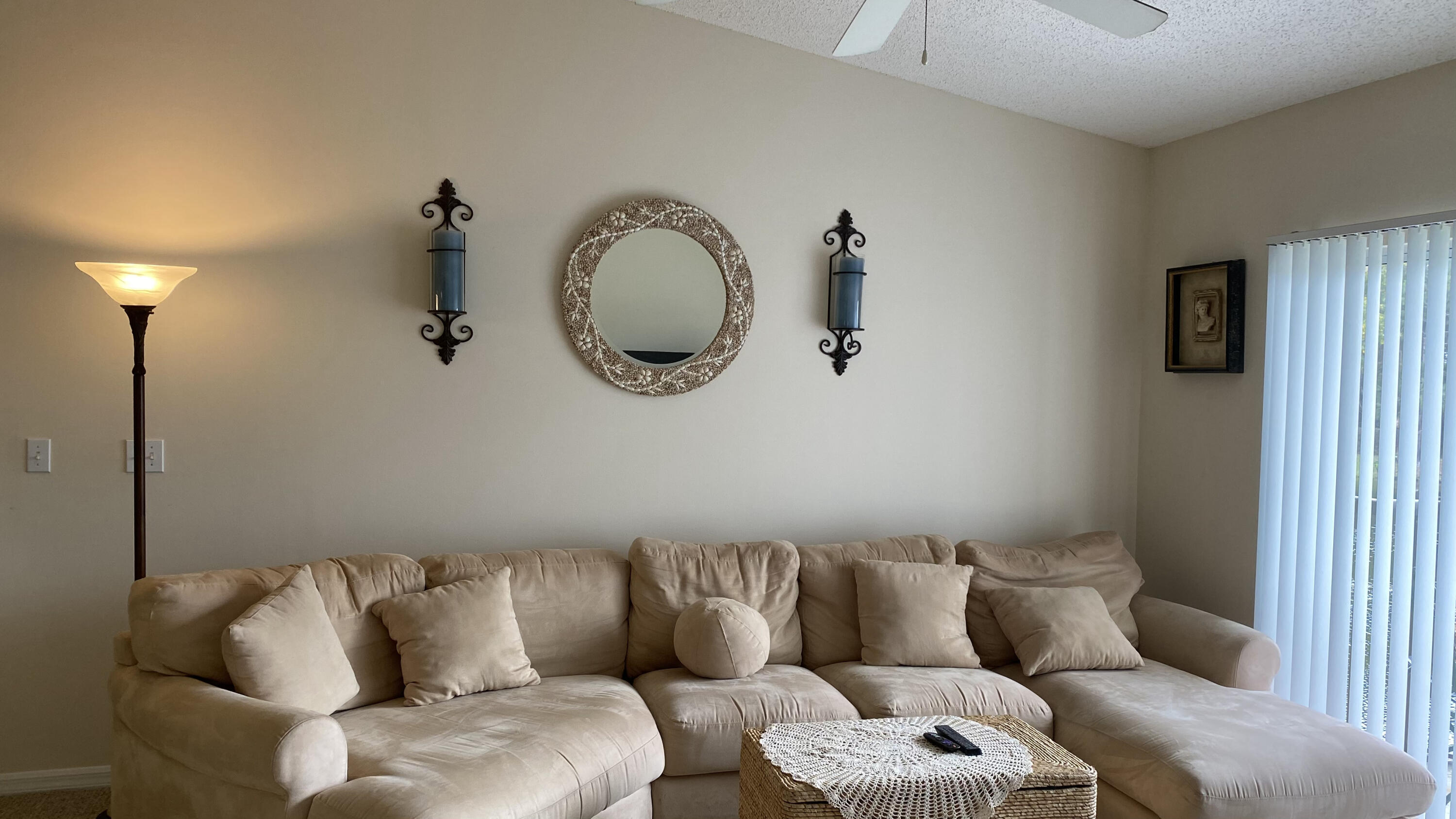 100 Crestwood #103, Royal Palm Beach FL 33411