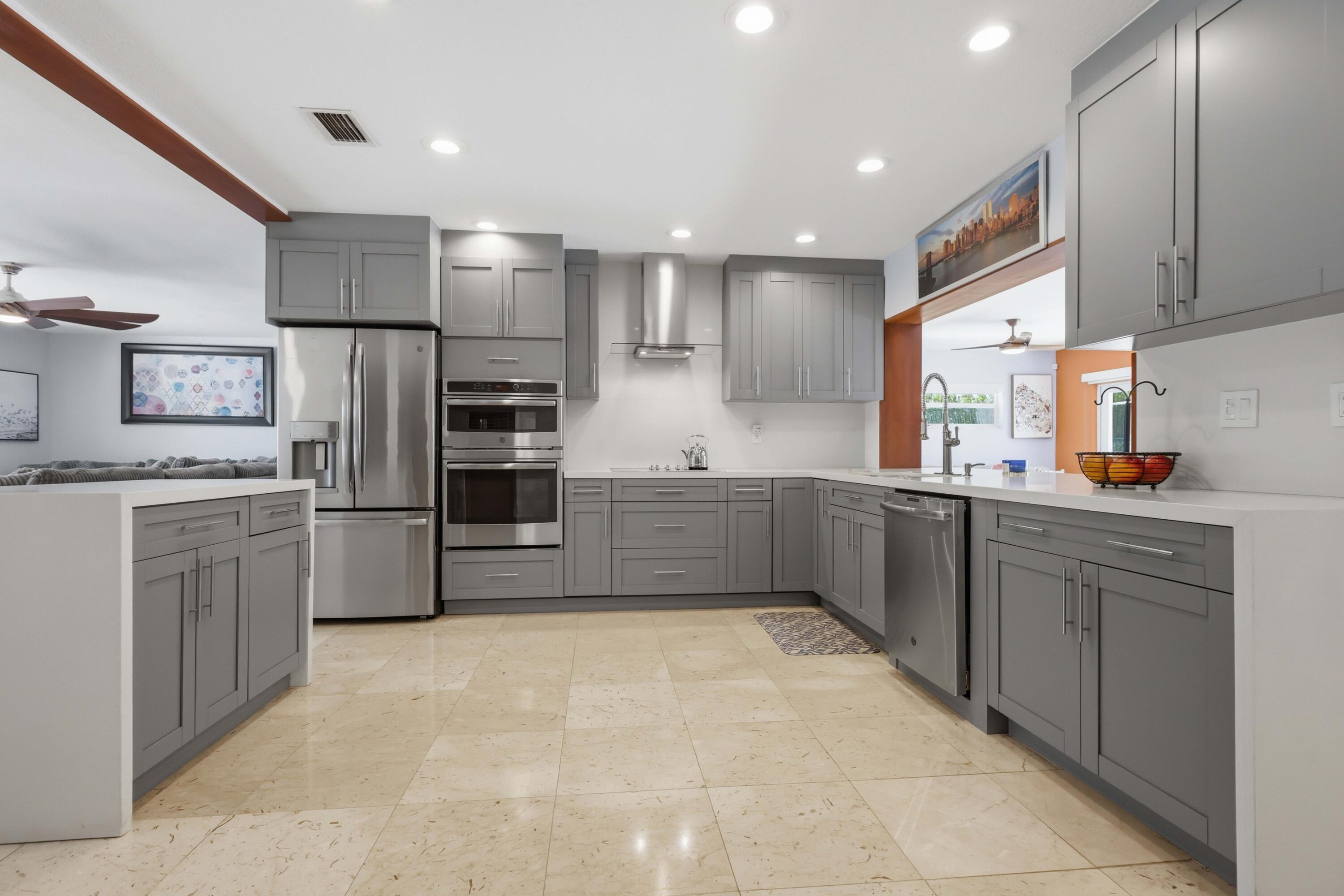 3316 NE 40TH, Fort Lauderdale FL 33308