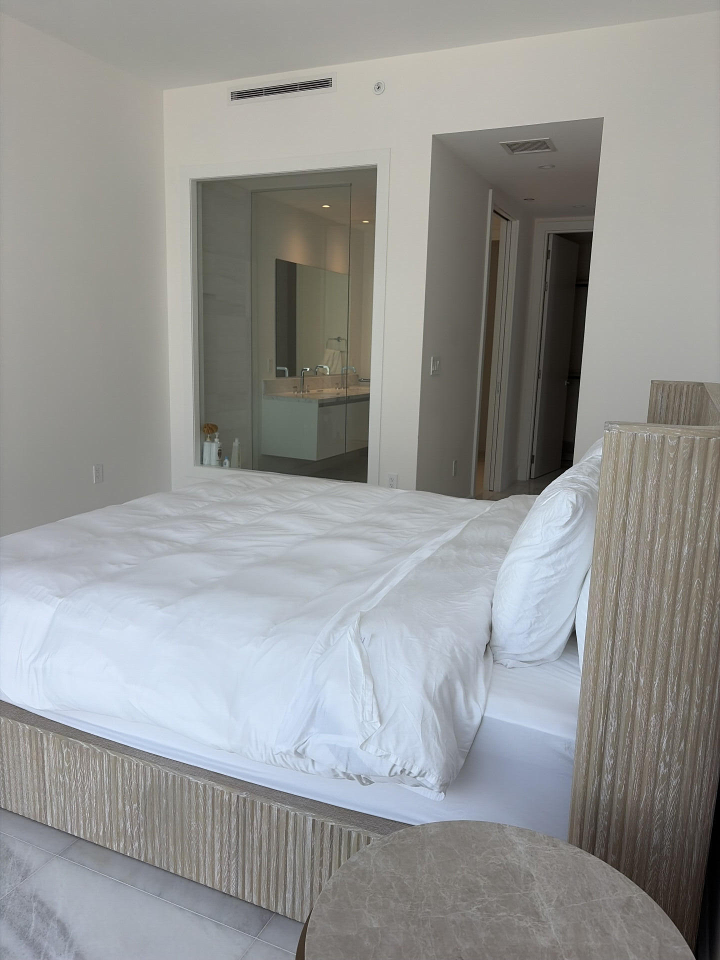 700 NE 26th #2006, Miami FL 33137