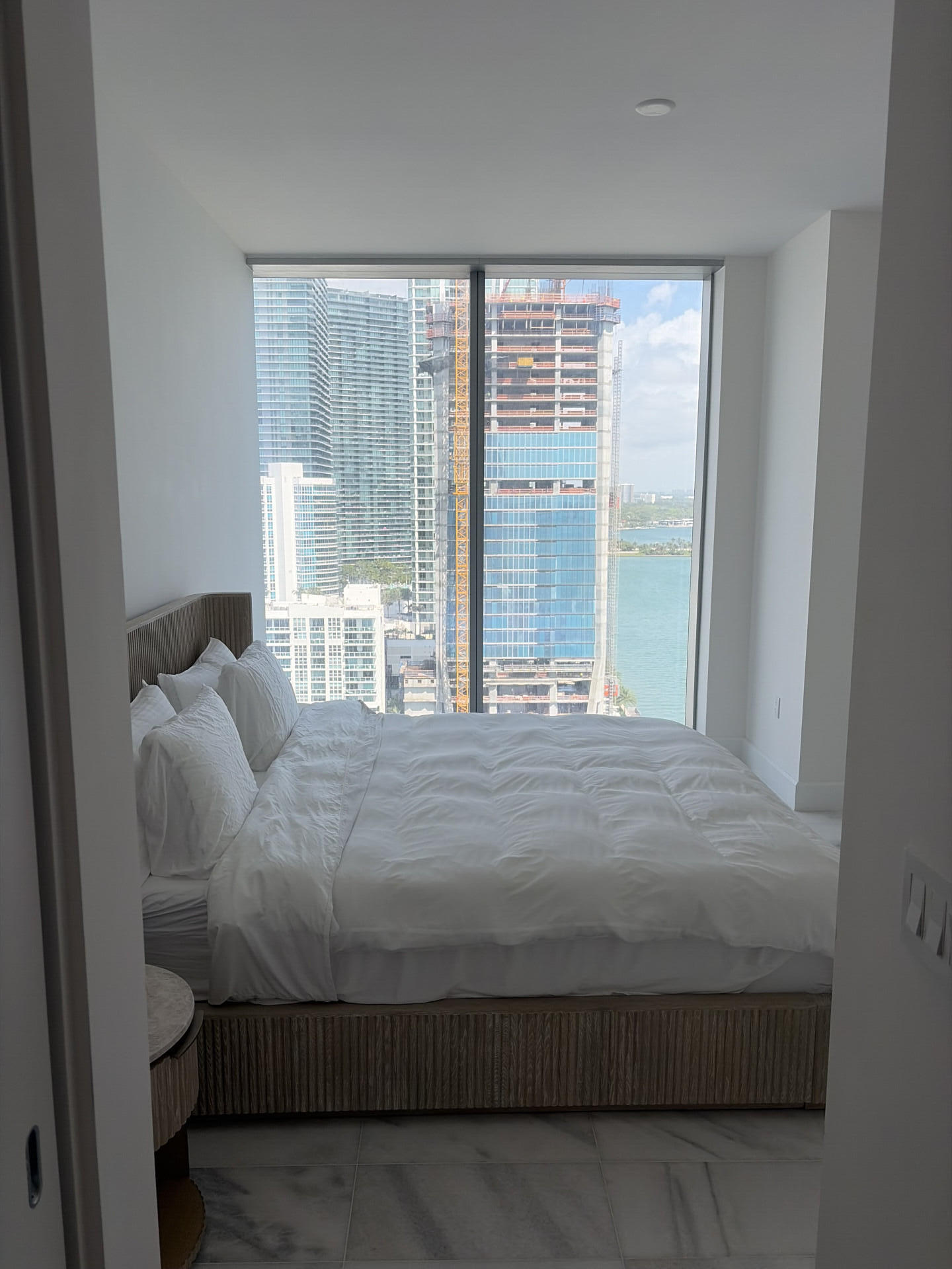 700 NE 26th #2006, Miami FL 33137