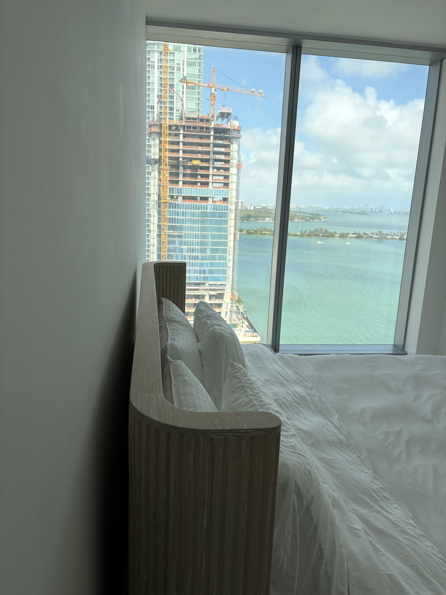 700 NE 26th #2006, Miami FL 33137