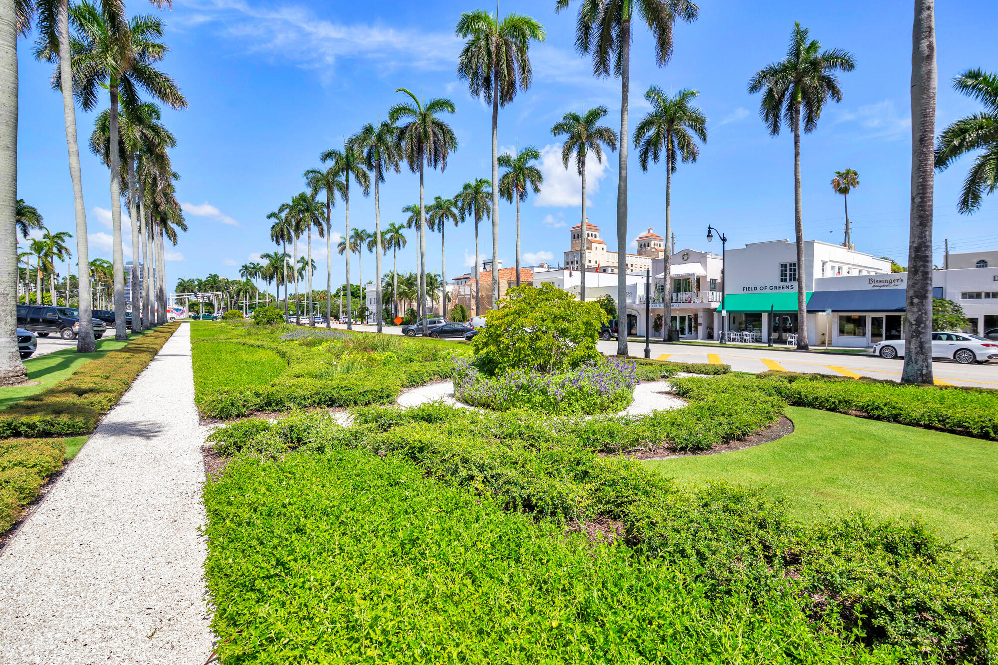 255 Royal Poinciana, Palm Beach FL 33480