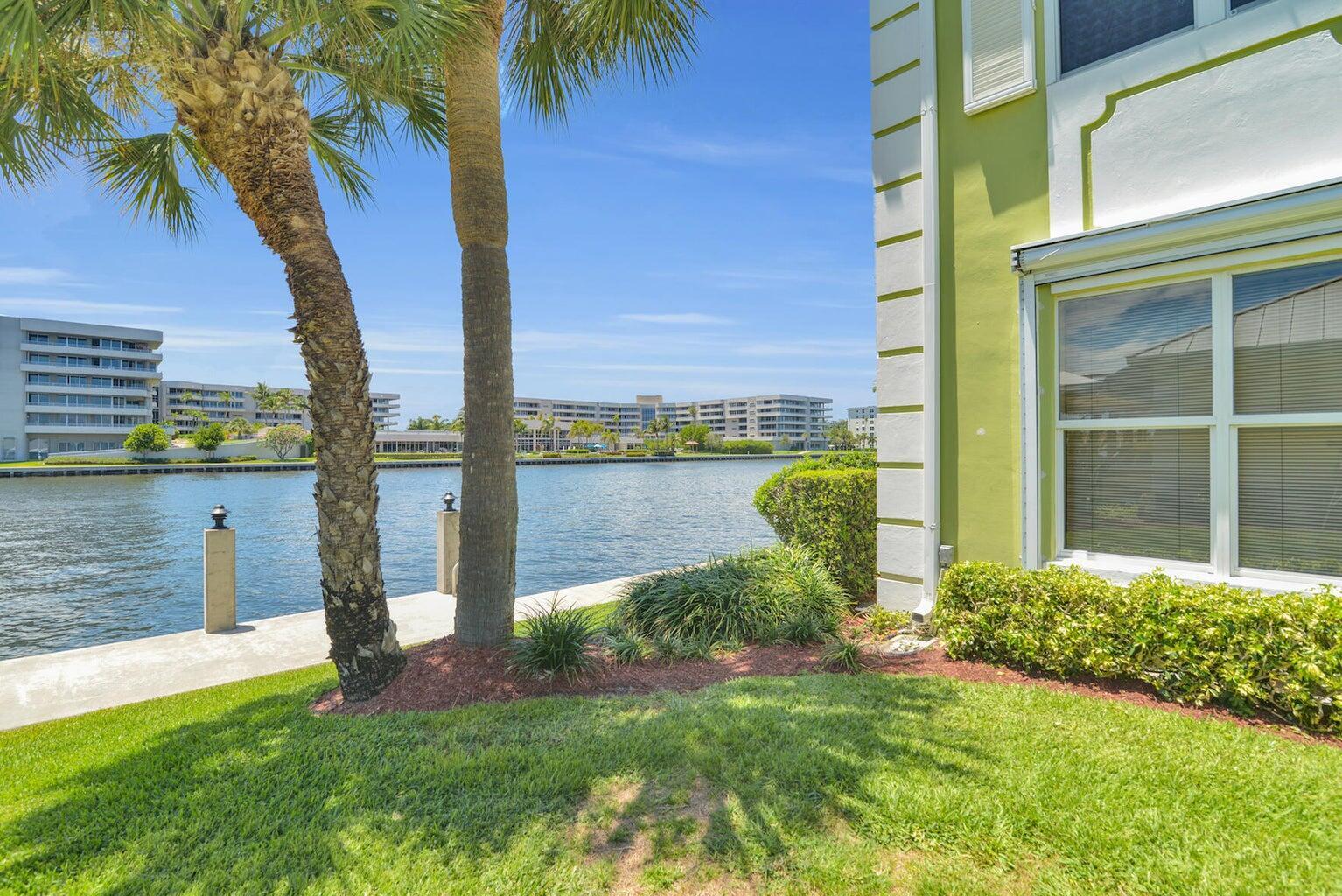 1704 DEL HAVEN #38-B, Delray Beach FL 33483
