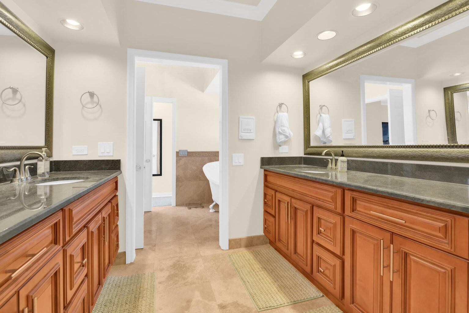 1704 DEL HAVEN #38-B, Delray Beach FL 33483