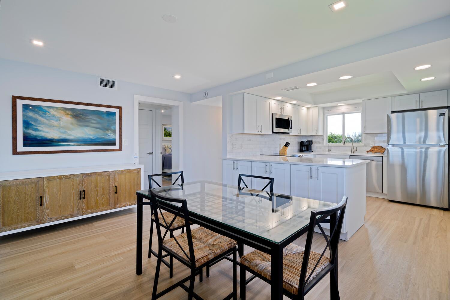 52 Yacht Club #309, North Palm Beach FL 33408