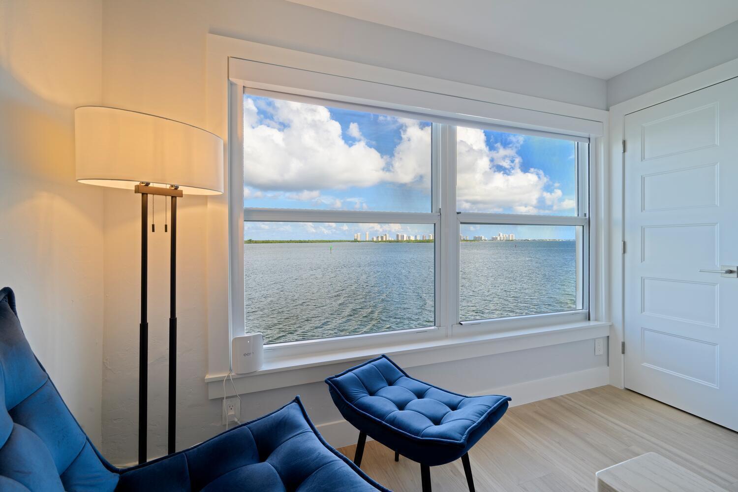 52 Yacht Club #309, North Palm Beach FL 33408