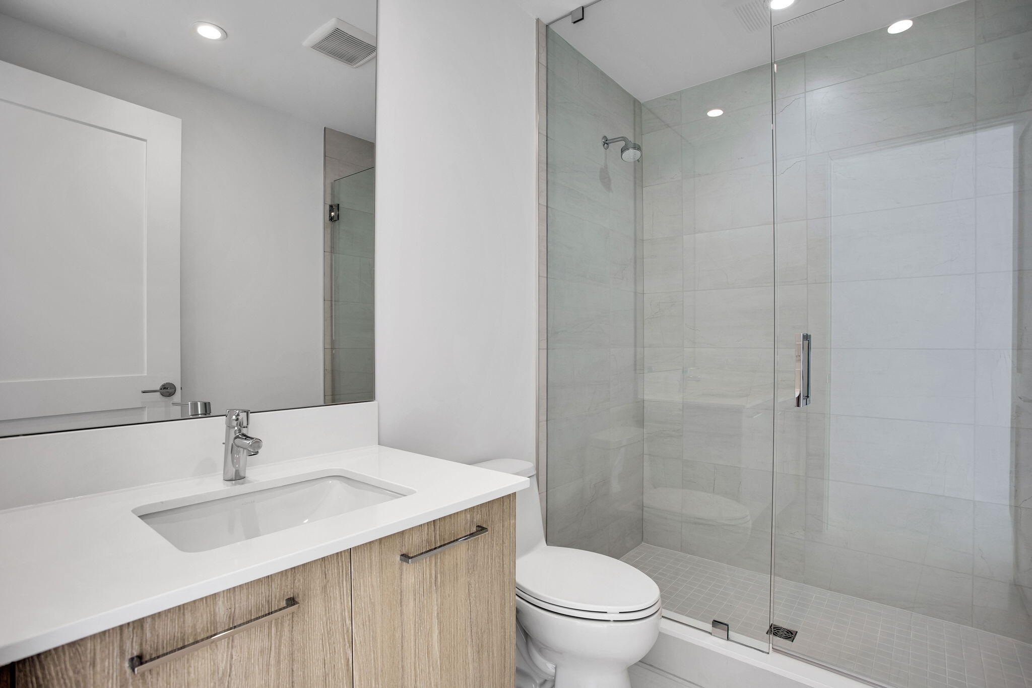 153 N Seabreeze Blvd #1602, Fort Lauderdale FL 33304