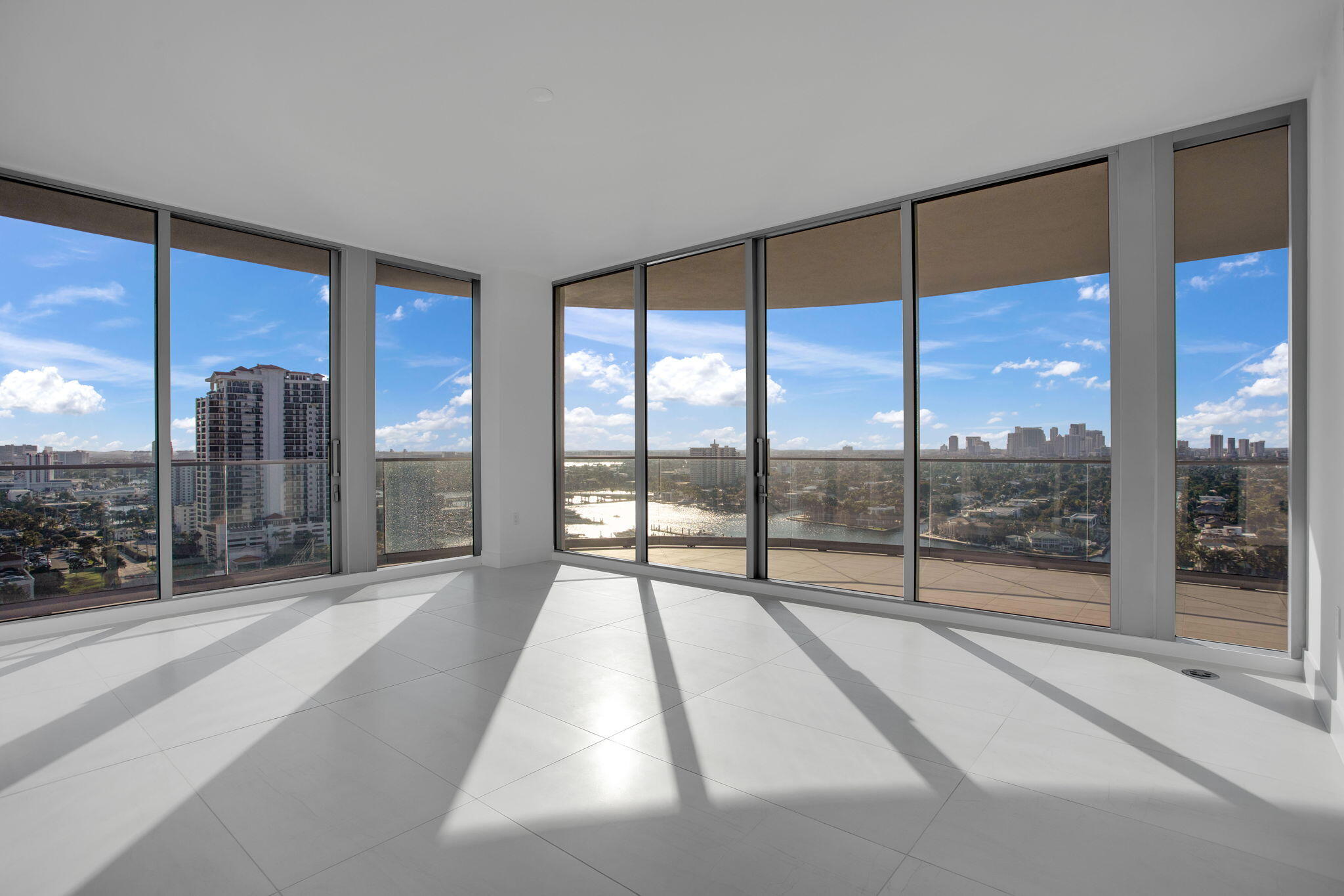 153 N Seabreeze Blvd #1602, Fort Lauderdale FL 33304