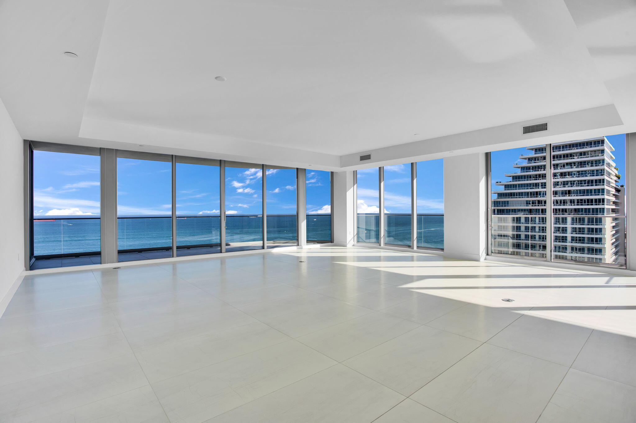 153 N Seabreeze Blvd #1602, Fort Lauderdale FL 33304