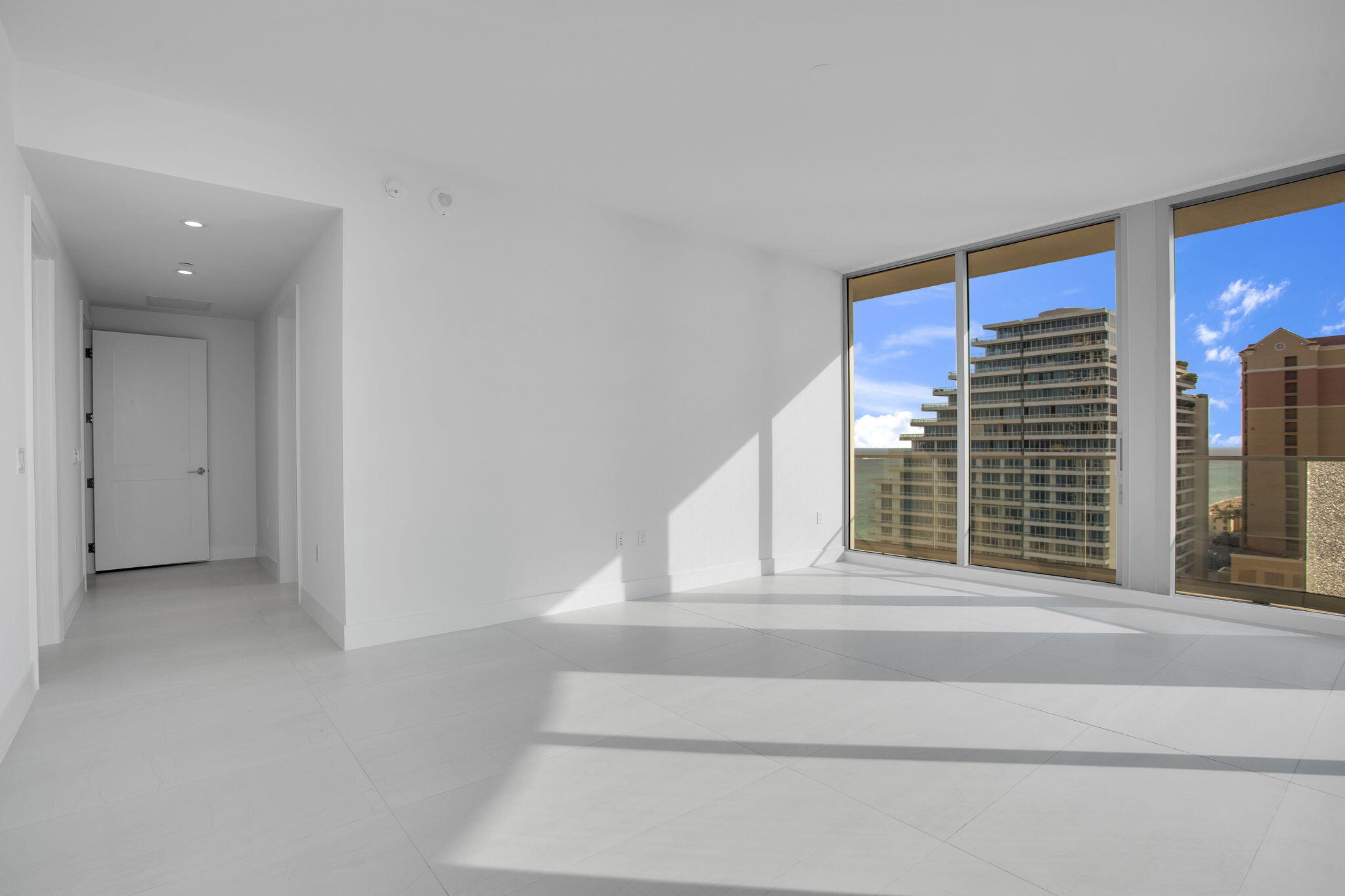 153 N Seabreeze Blvd #1602, Fort Lauderdale FL 33304