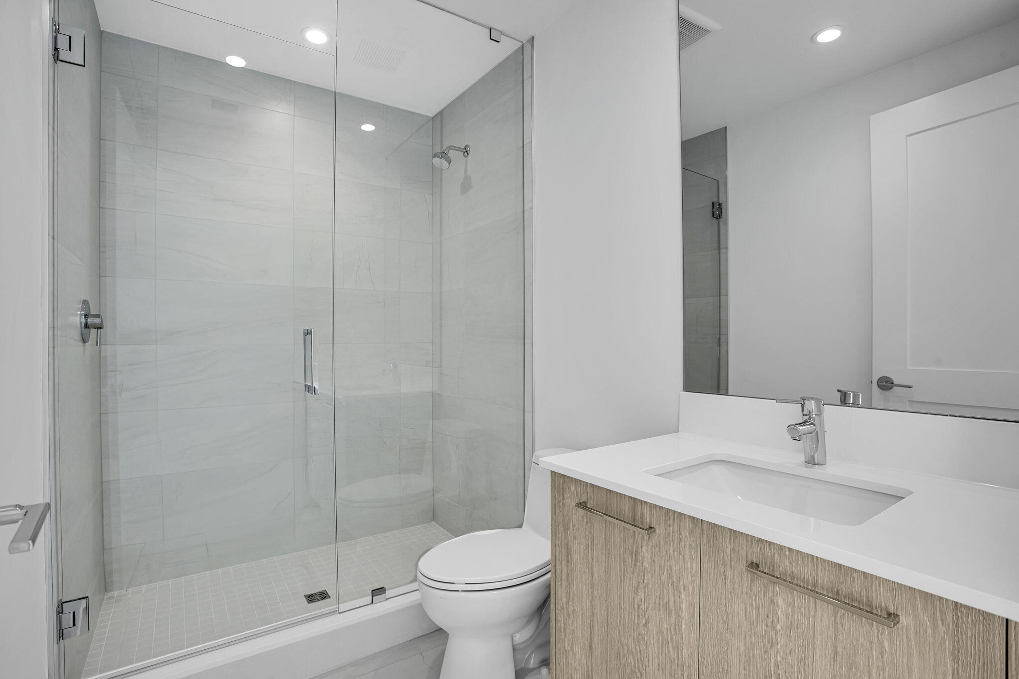 153 N Seabreeze Blvd #1602, Fort Lauderdale FL 33304