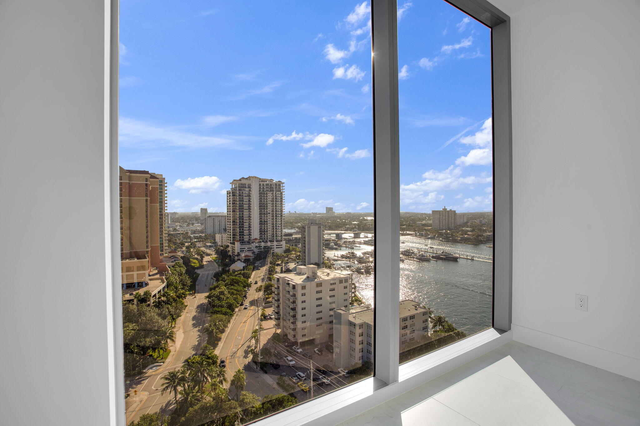 153 N Seabreeze Blvd #1602, Fort Lauderdale FL 33304