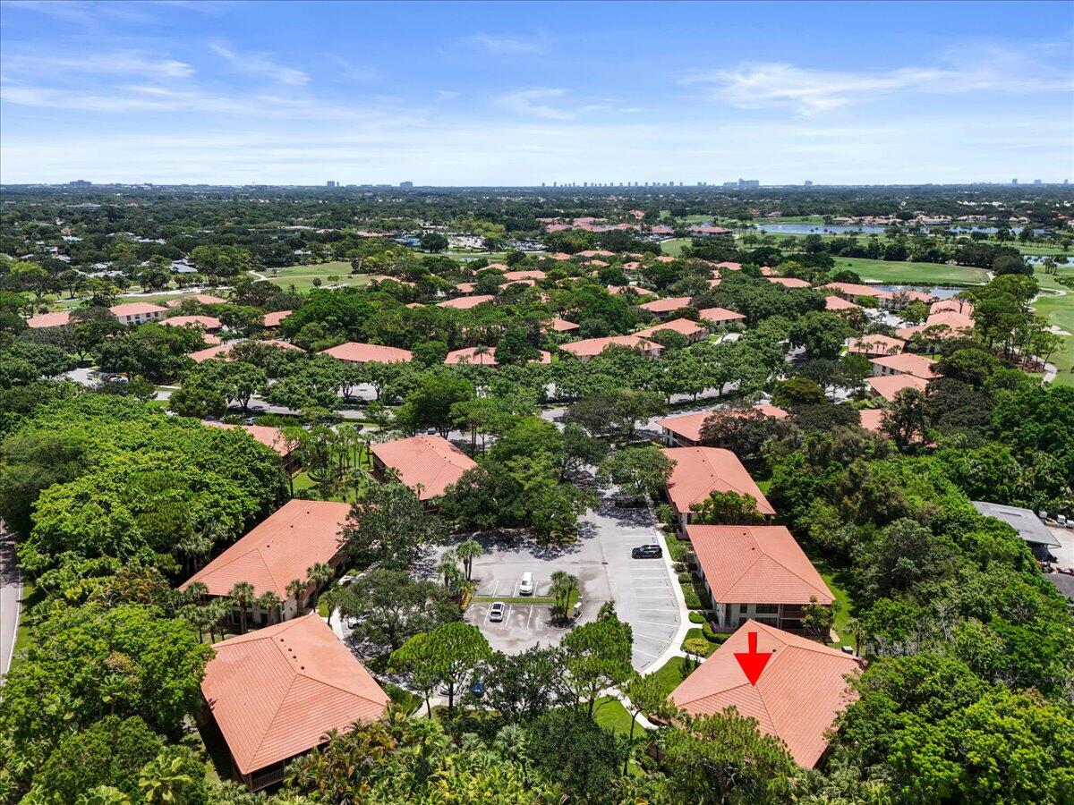 221 Brackenwood, Palm Beach Gardens FL 33418