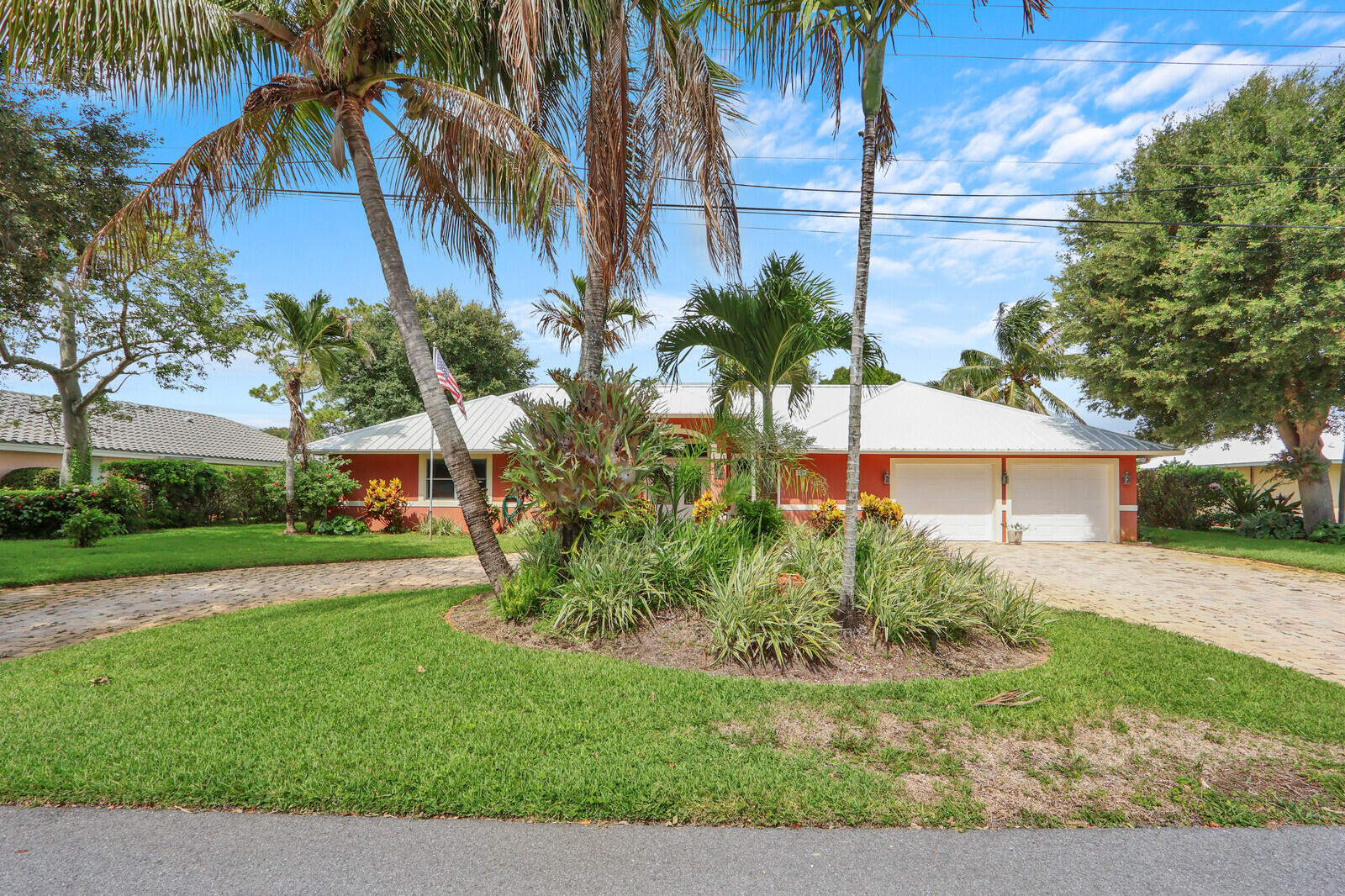 249 FAIRWAY, Tequesta FL 33469