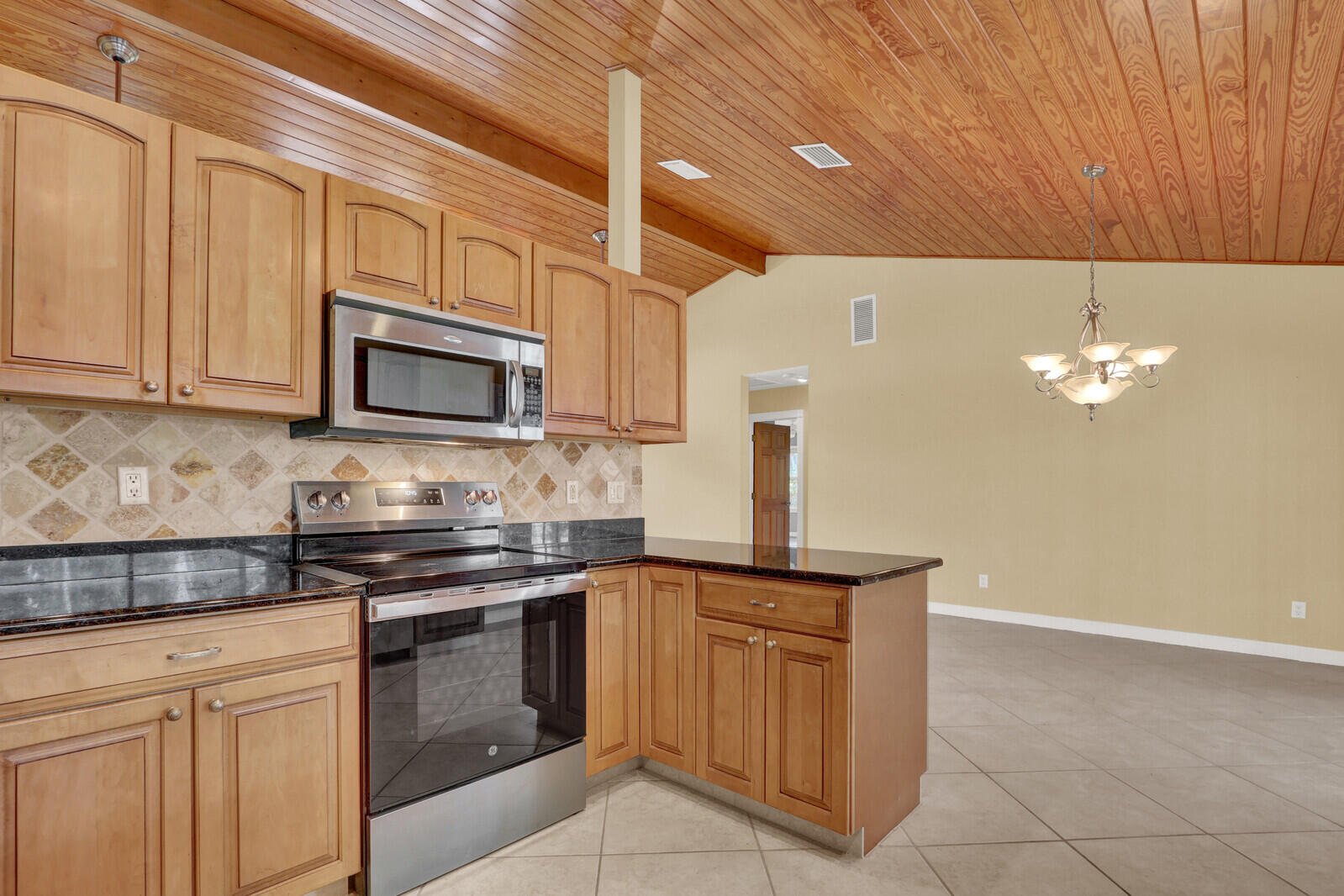 249 FAIRWAY, Tequesta FL 33469