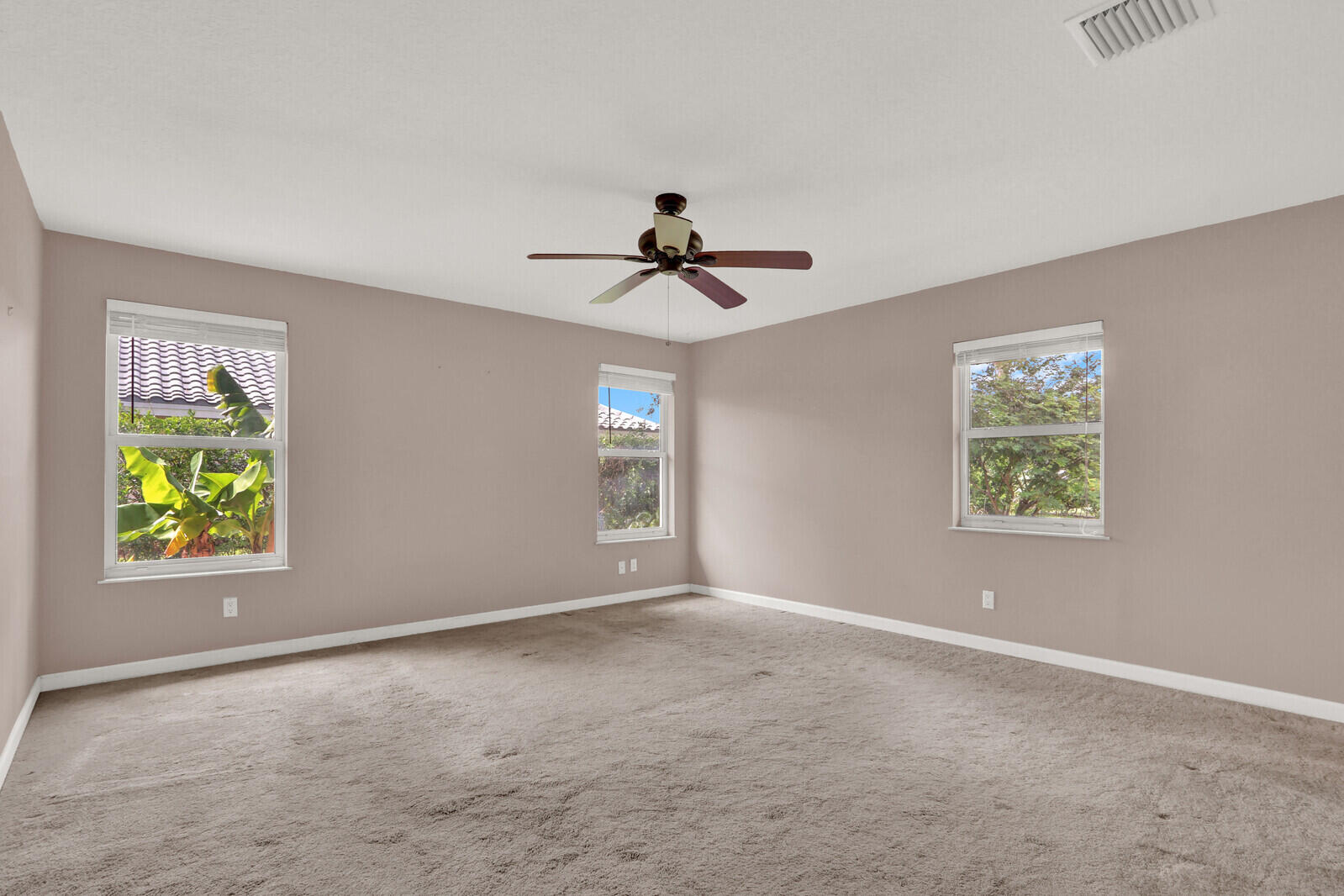 249 FAIRWAY, Tequesta FL 33469