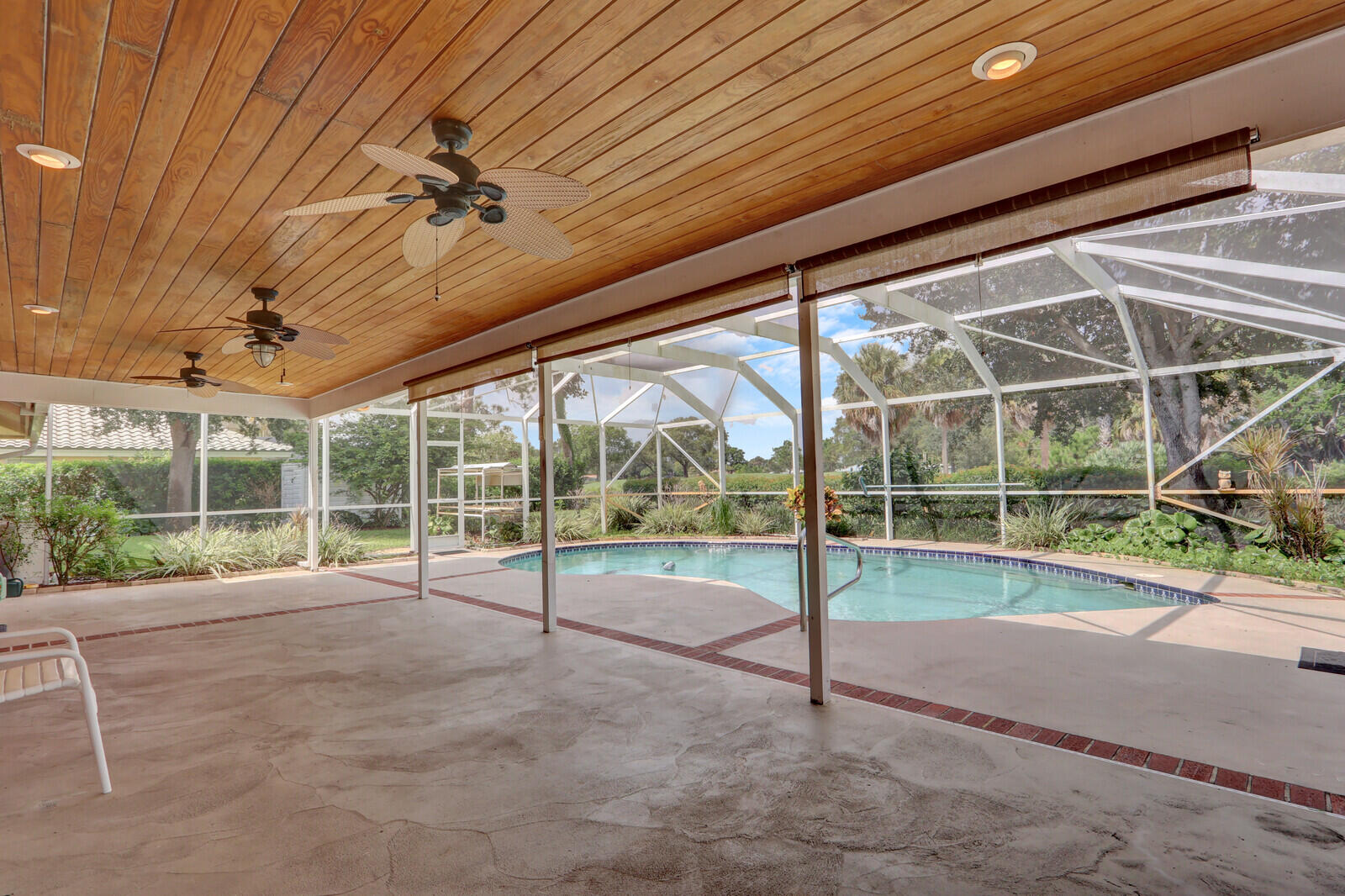 249 FAIRWAY, Tequesta FL 33469