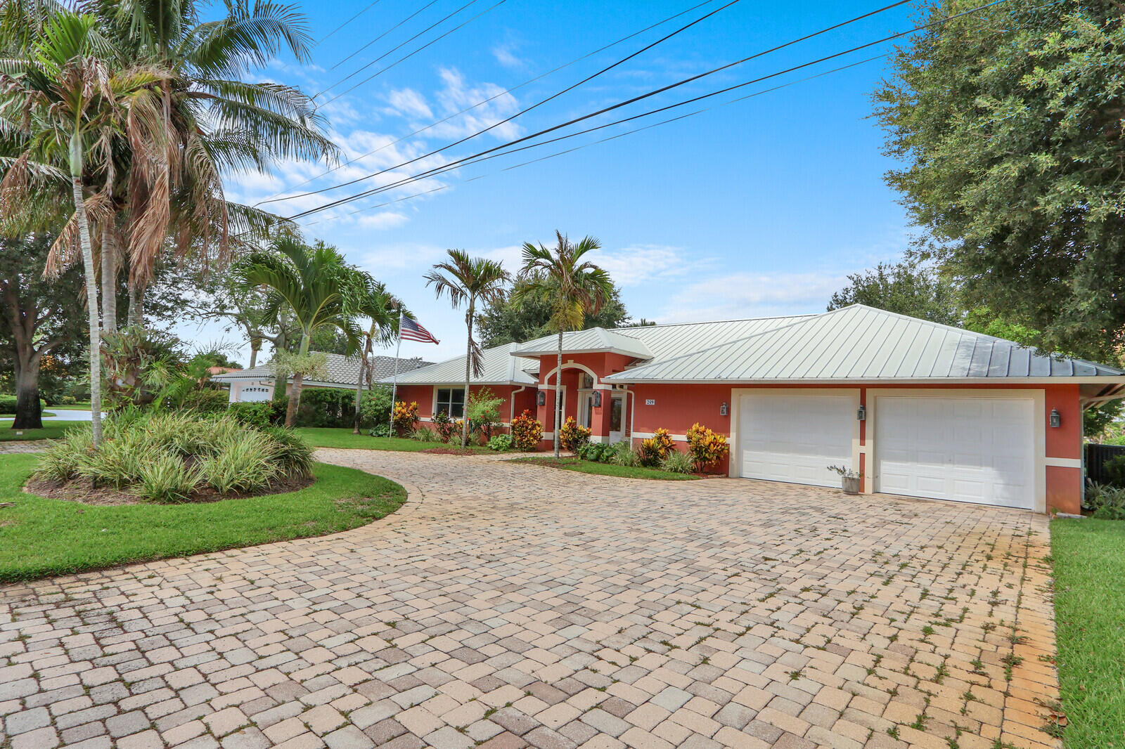 249 FAIRWAY, Tequesta FL 33469