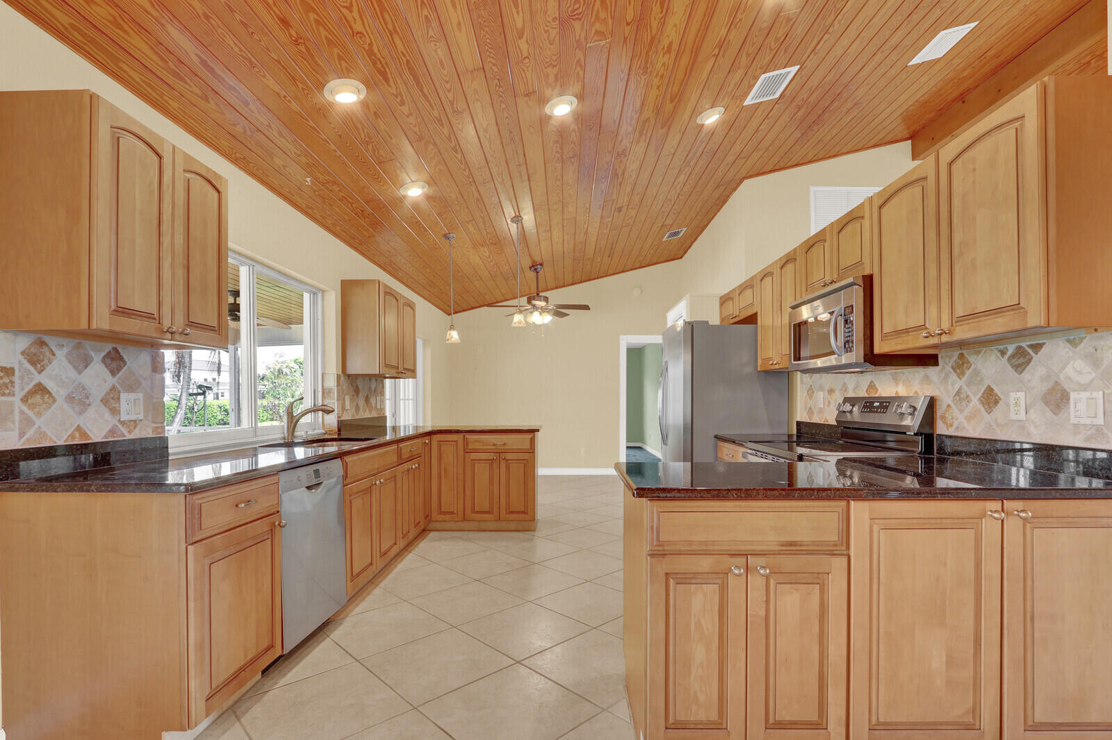 249 FAIRWAY, Tequesta FL 33469