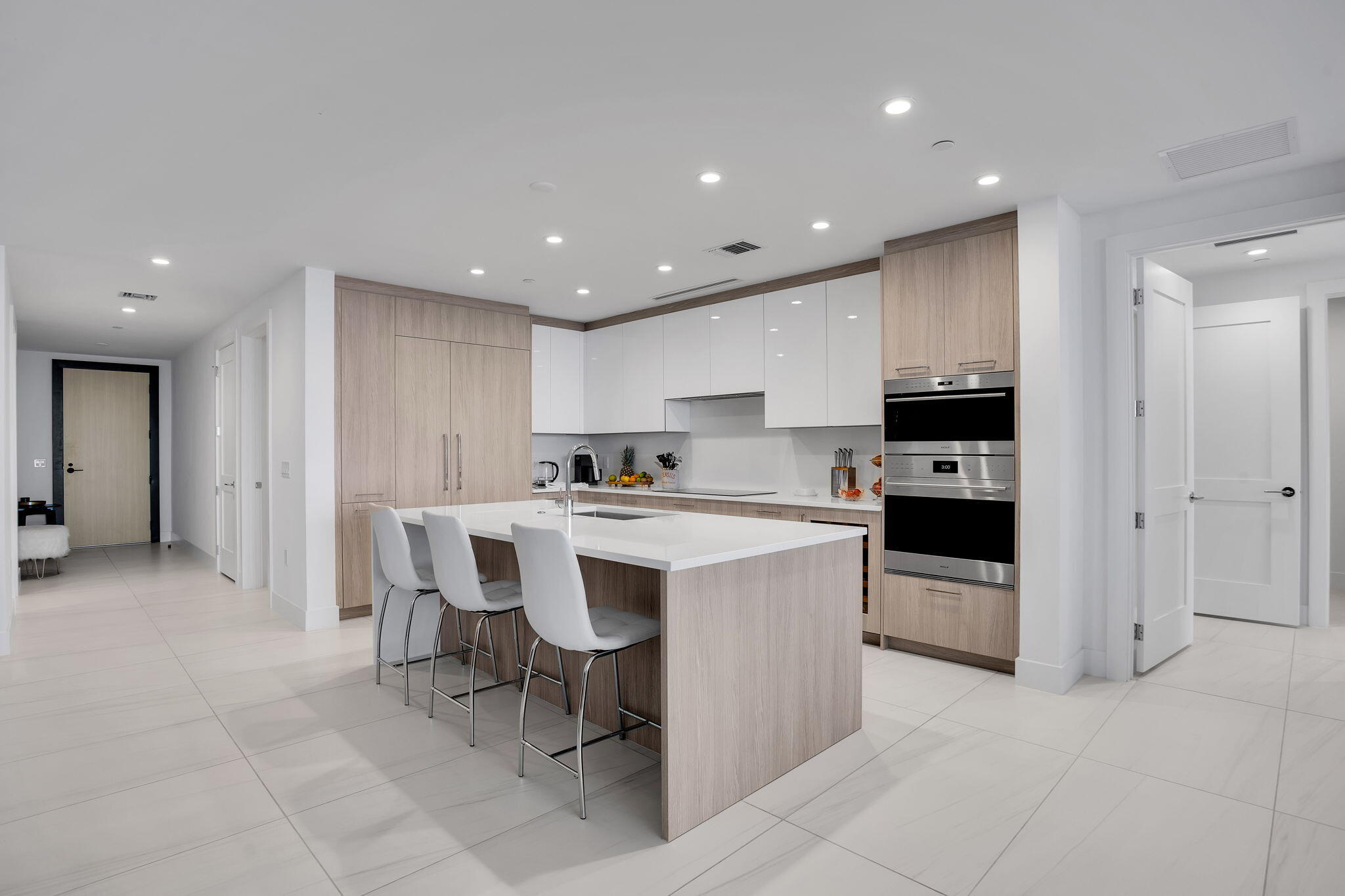 153 N Seabreeze #1601, Fort Lauderdale FL 33304
