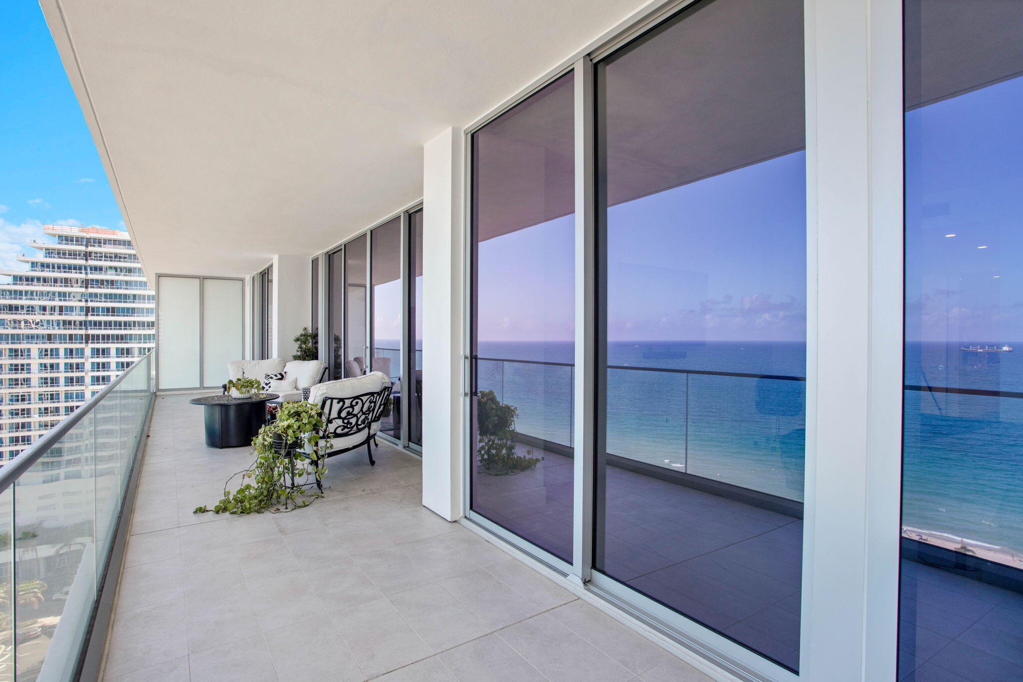 153 N Seabreeze #1601, Fort Lauderdale FL 33304