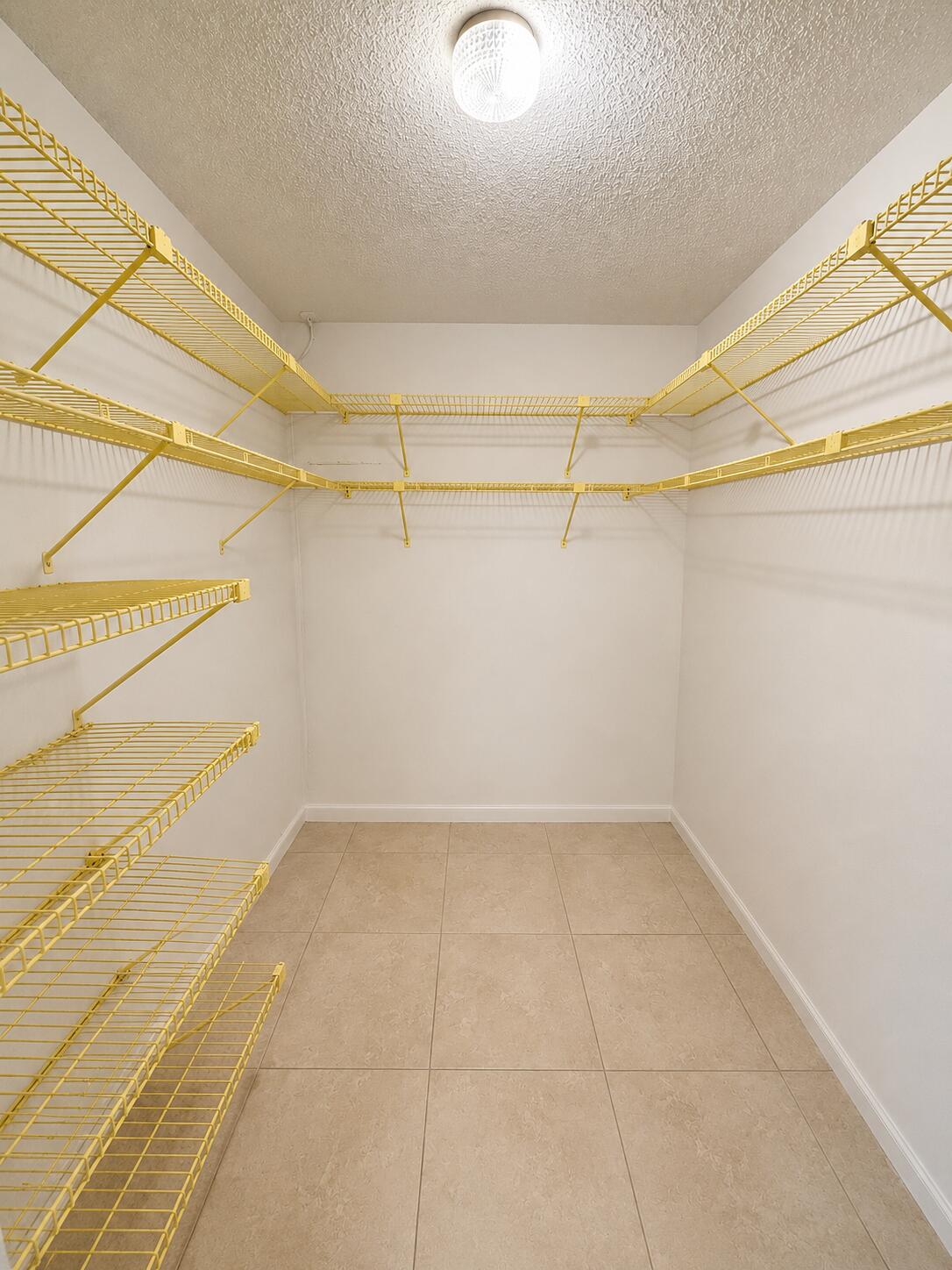5951 NE 14TH #301N, Fort Lauderdale FL 33334