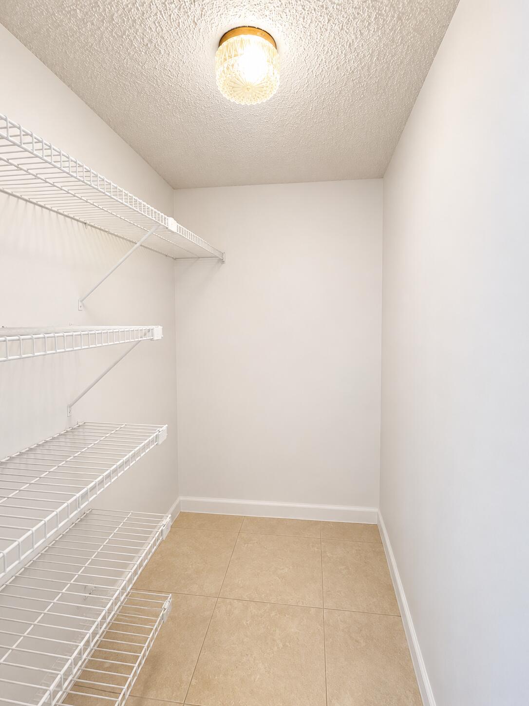 5951 NE 14TH #301N, Fort Lauderdale FL 33334