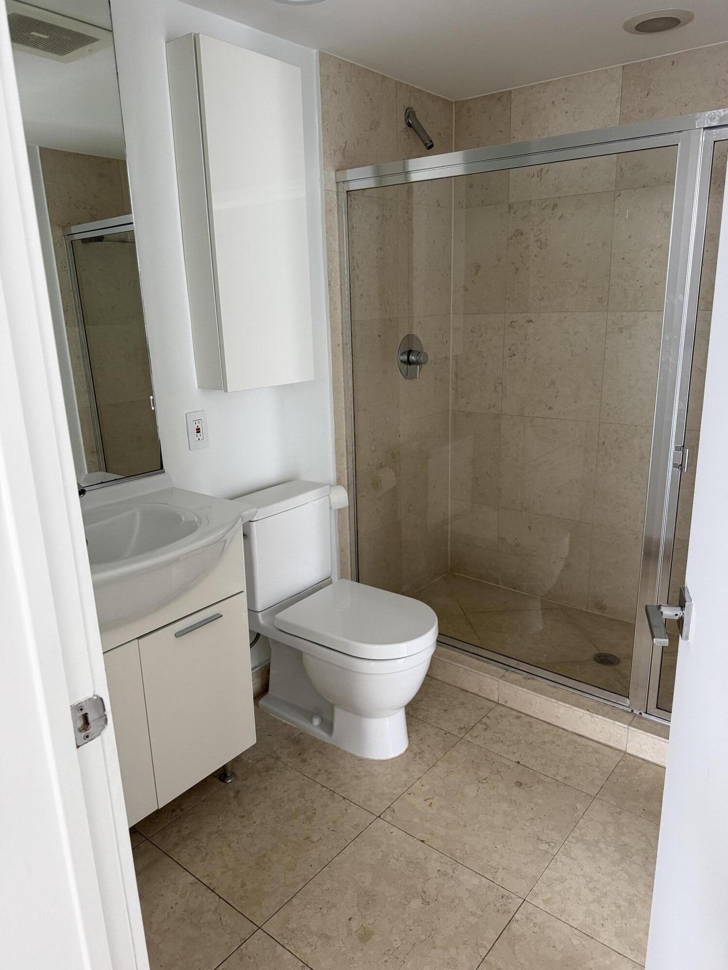 475 BRICKELL #4615, Miami FL 33131