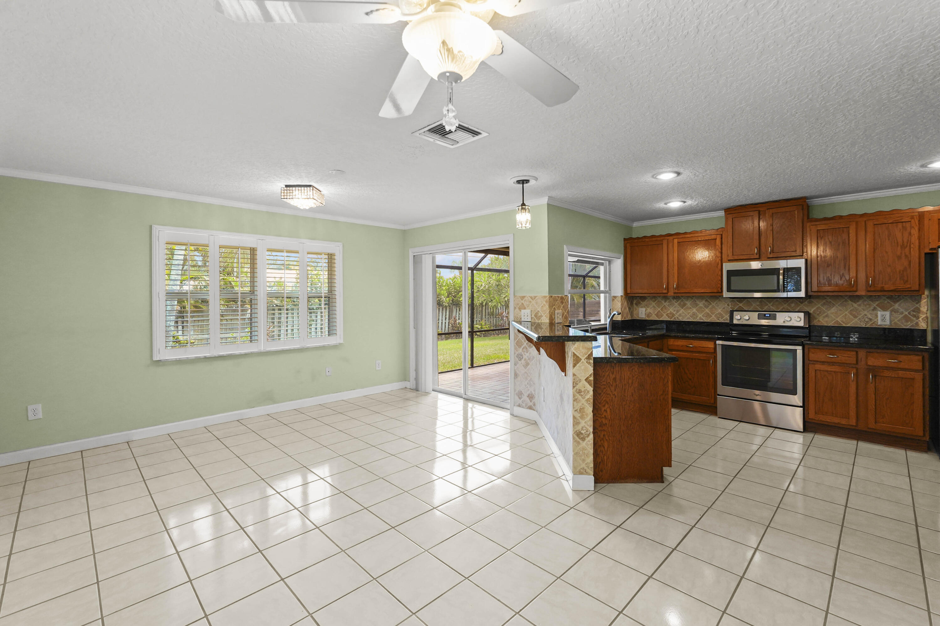 9746 SE Landing, Tequesta FL 33469