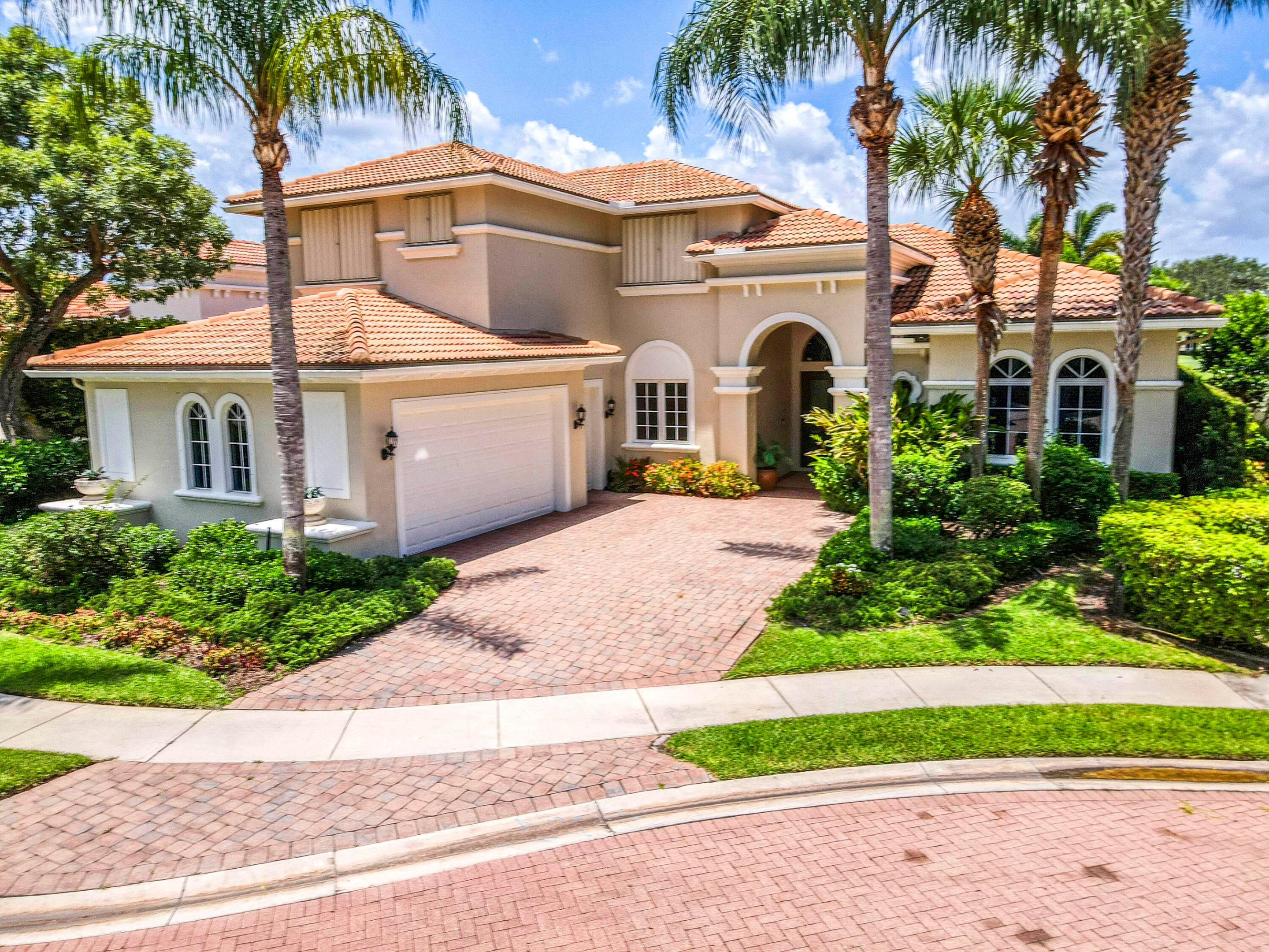 7049 Isla Vista, West Palm Beach FL 33412