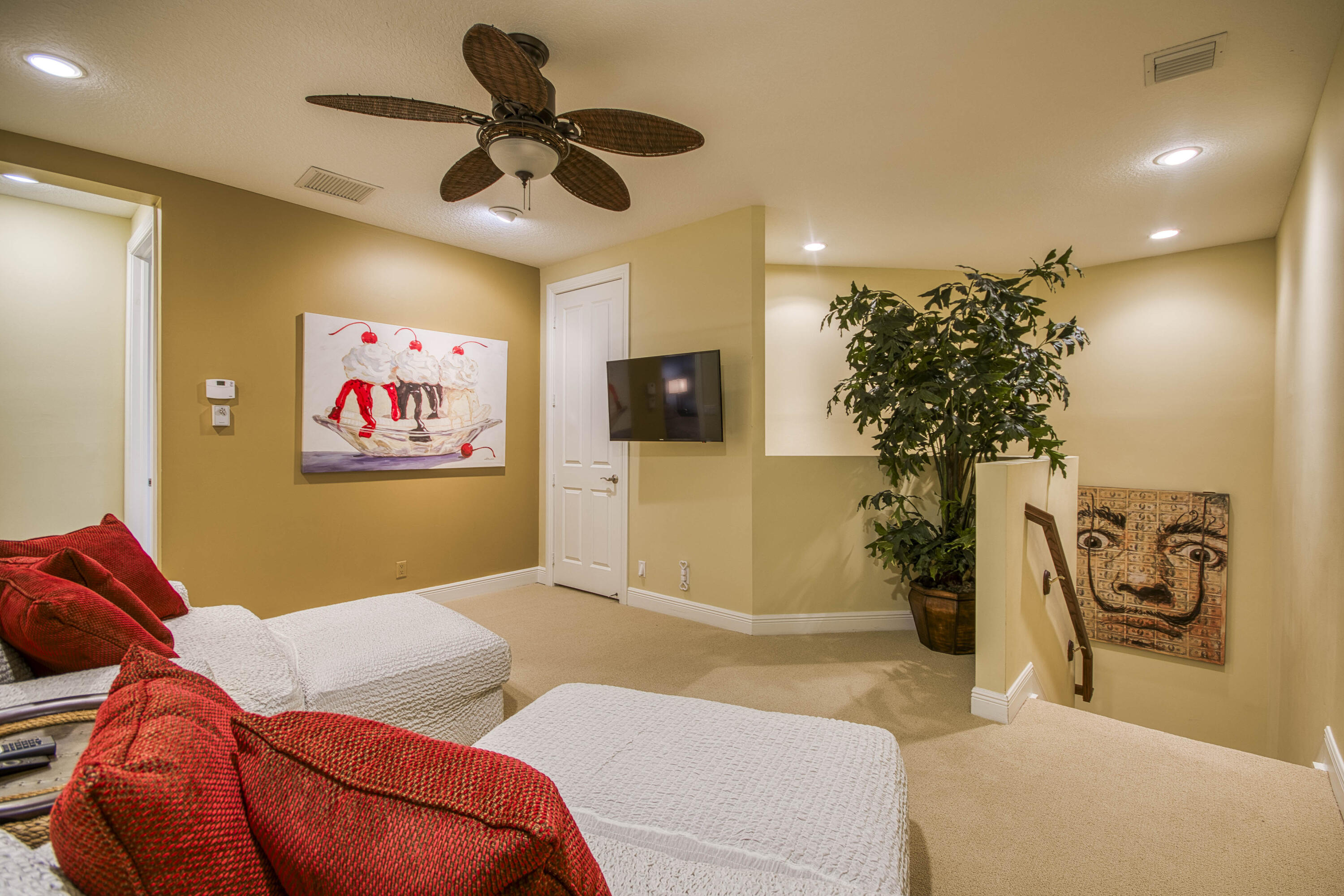 7049 Isla Vista, West Palm Beach FL 33412